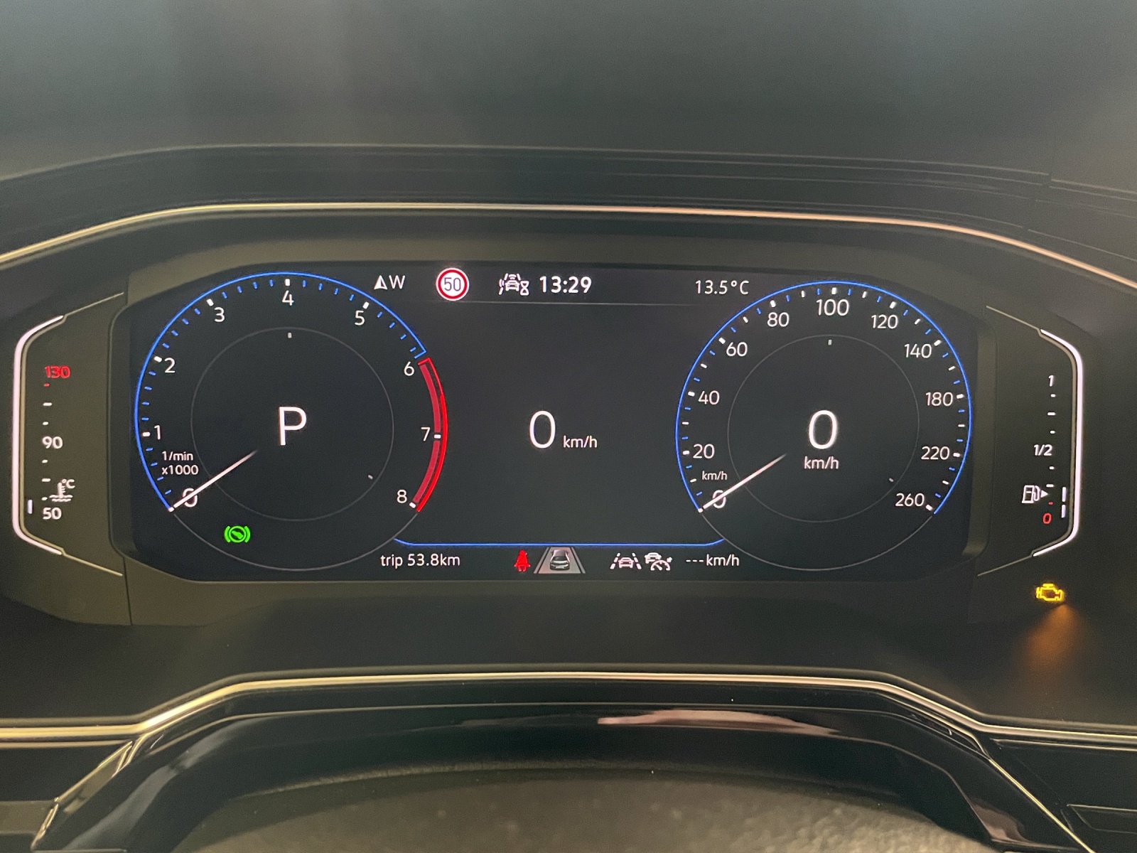 VW Polo 1.0 TSI R-Line DSG-image-11