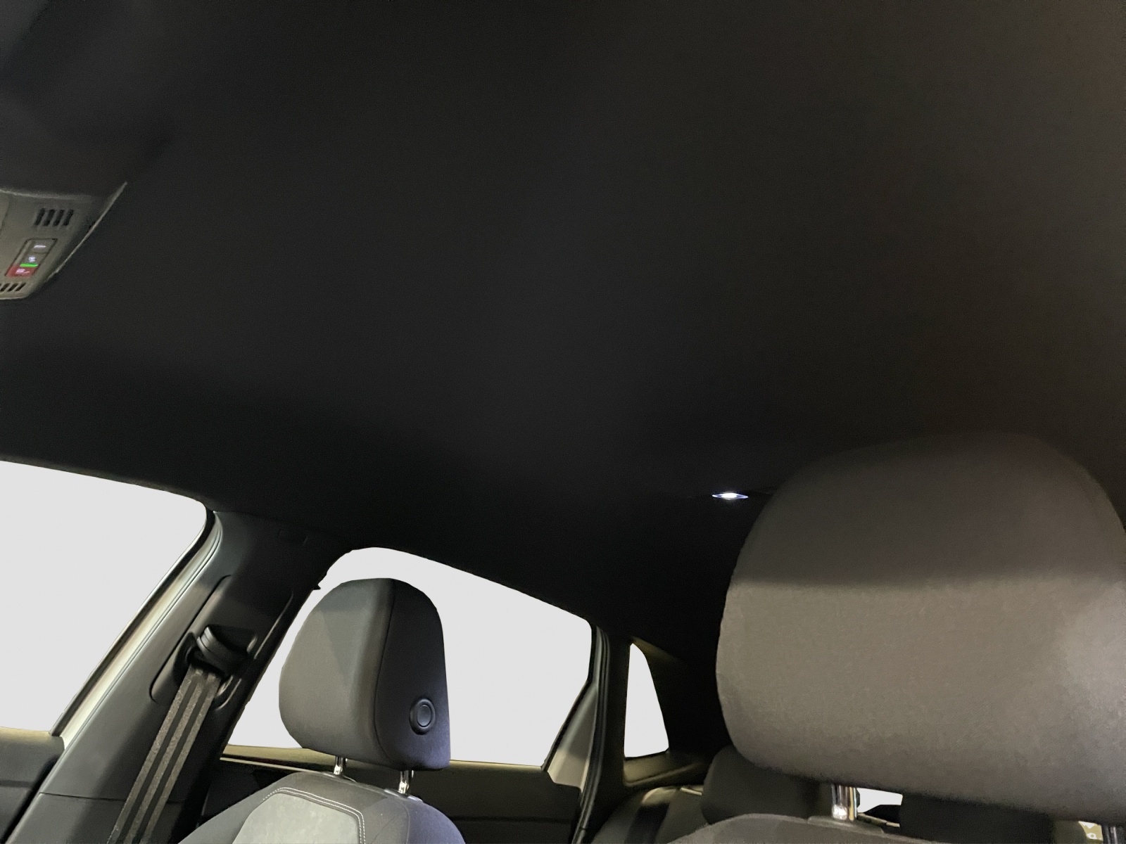 VW Polo 1.0 TSI R-Line DSG-image-15