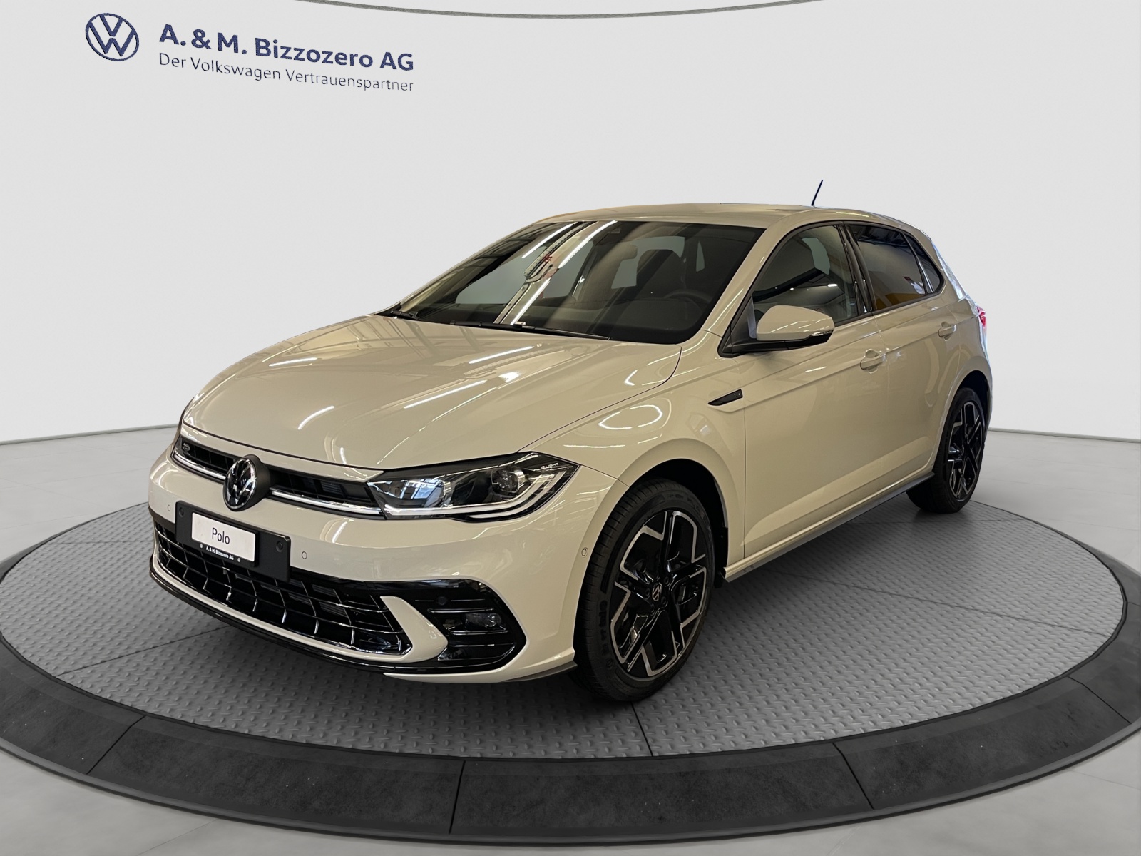 VW Polo 1.0 TSI R-Line DSG-image-0