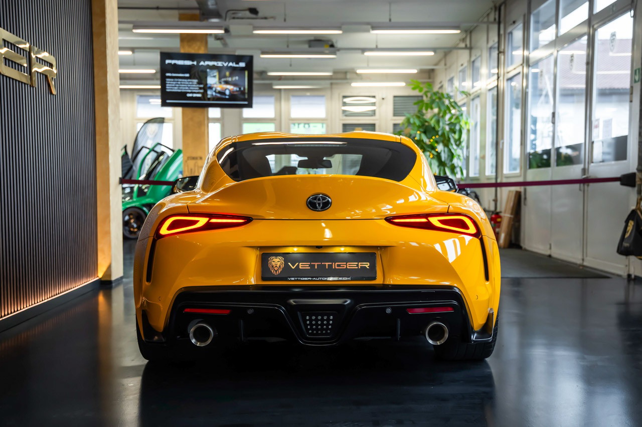 TOYOTA Supra GR 3.0i Turbo Premium Automat 8-image-4