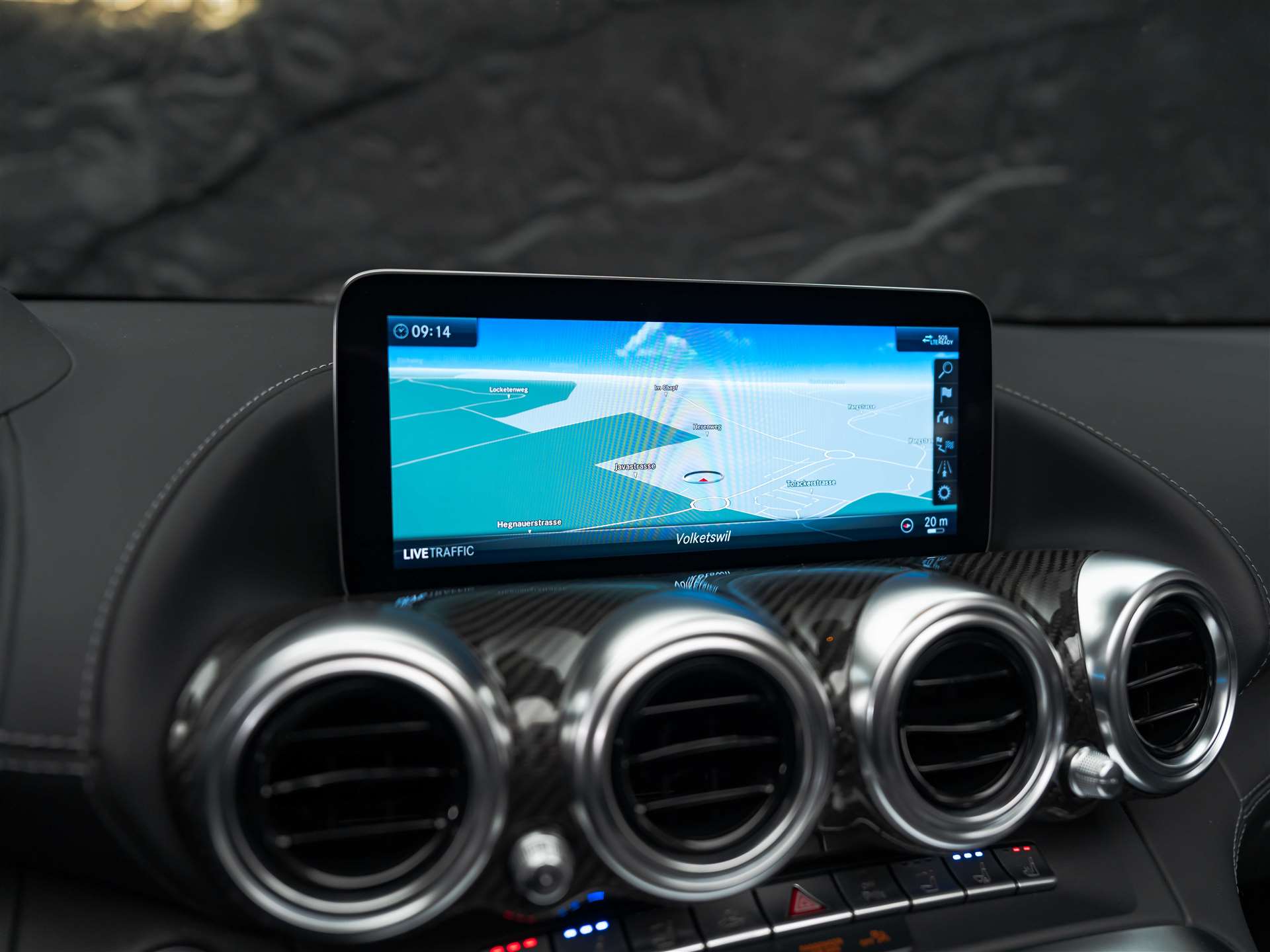 MERCEDES-BENZ AMG GT C Roadster Speedshift DCT *CH-Auto*Keramik*Burmester*Sitzlüftung*MSI+*-image-36