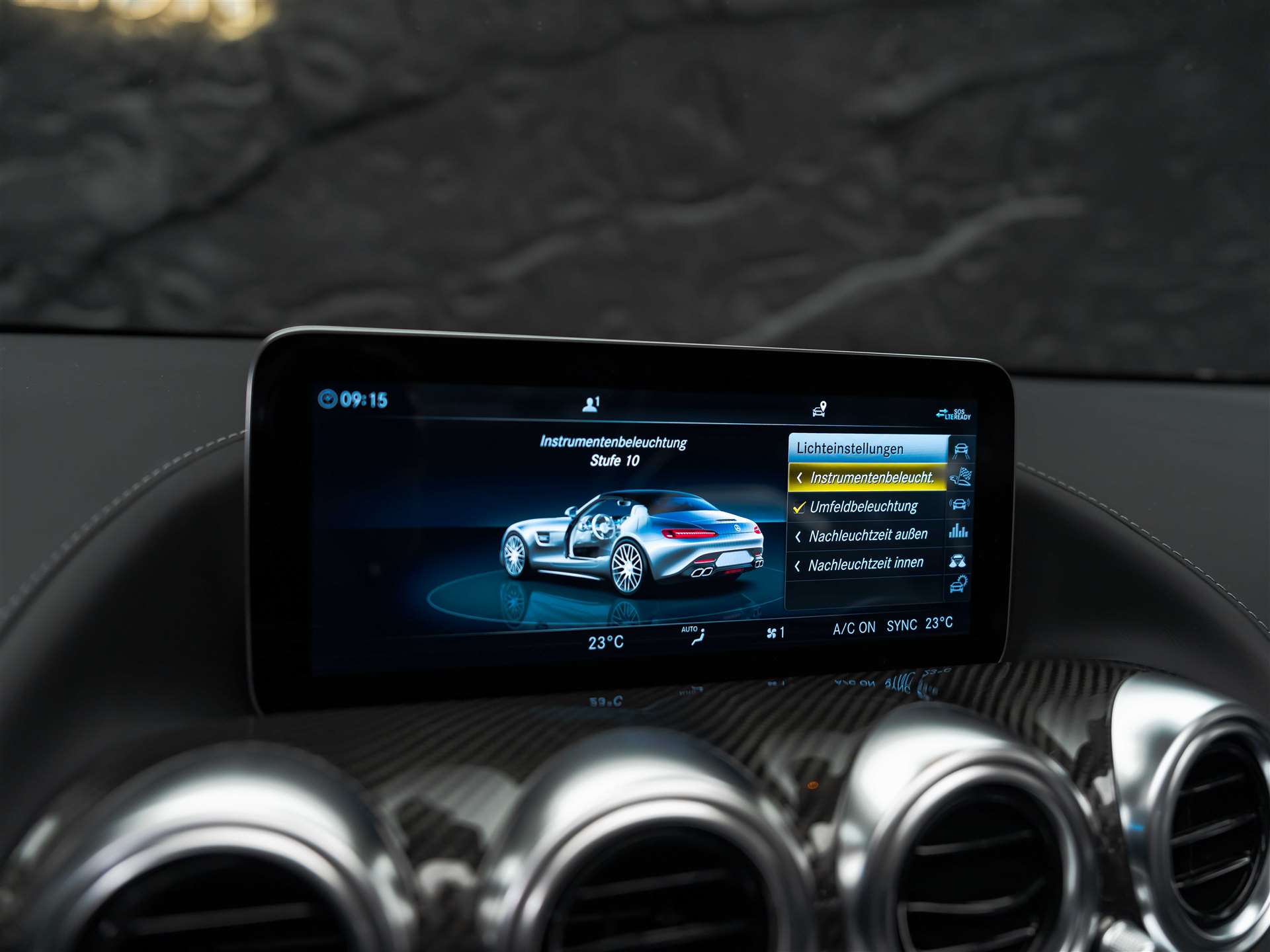 MERCEDES-BENZ AMG GT C Roadster Speedshift DCT *CH-Auto*Keramik*Burmester*Sitzlüftung*MSI+*-image-39