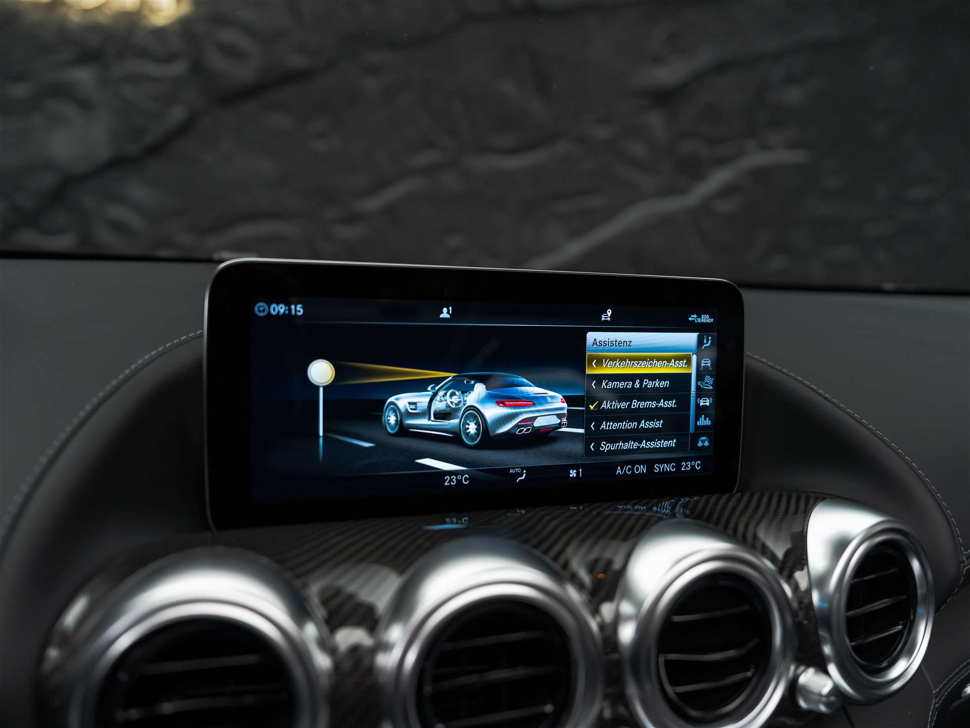 MERCEDES-BENZ AMG GT C Roadster Speedshift DCT *CH-Auto*Keramik*Burmester*Sitzlüftung*MSI+*-image-38
