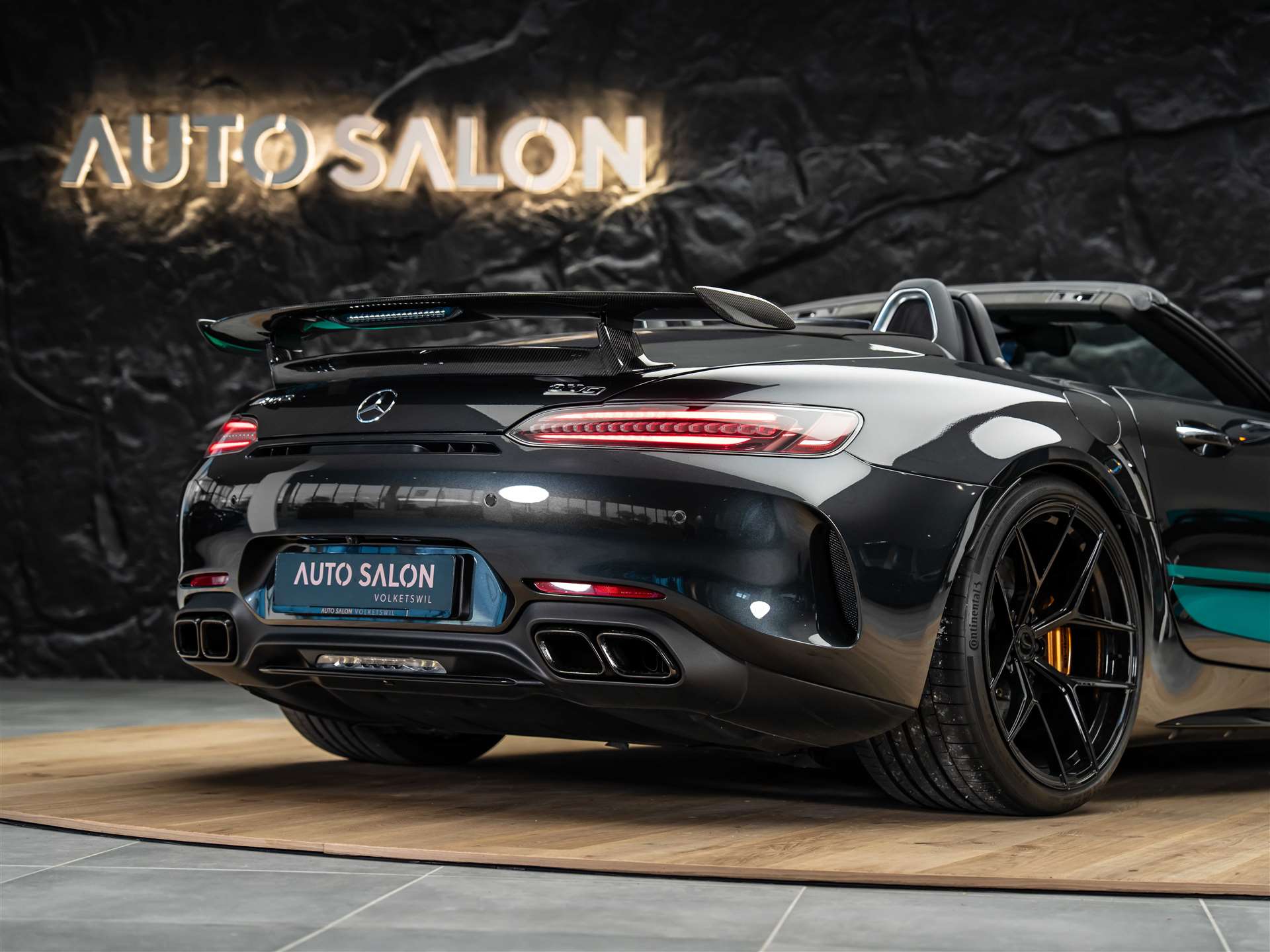 MERCEDES-BENZ AMG GT C Roadster Speedshift DCT *CH-Auto*Keramik*Burmester*Sitzlüftung*MSI+*-image-17