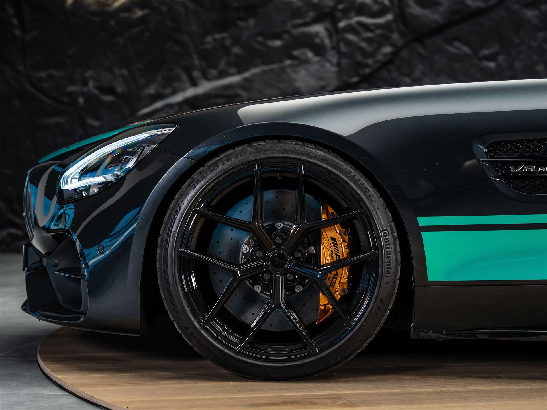 MERCEDES-BENZ AMG GT C Roadster Speedshift DCT *CH-Auto*Keramik*Burmester*Sitzlüftung*MSI+*-image-13