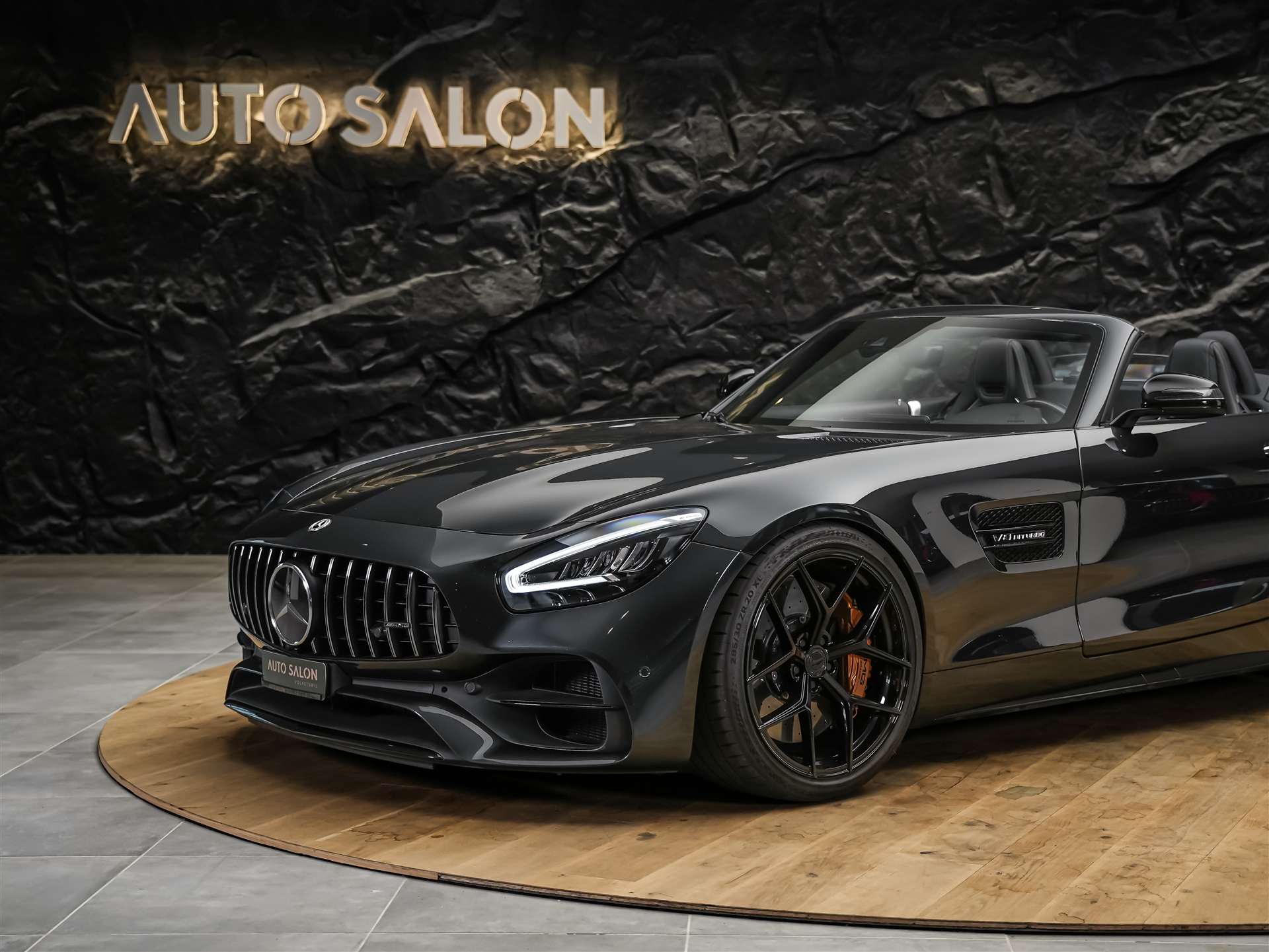MERCEDES-BENZ AMG GT C Roadster Speedshift DCT *CH-Auto*Keramik*Burmester*Sitzlüftung*MSI+*-image-17