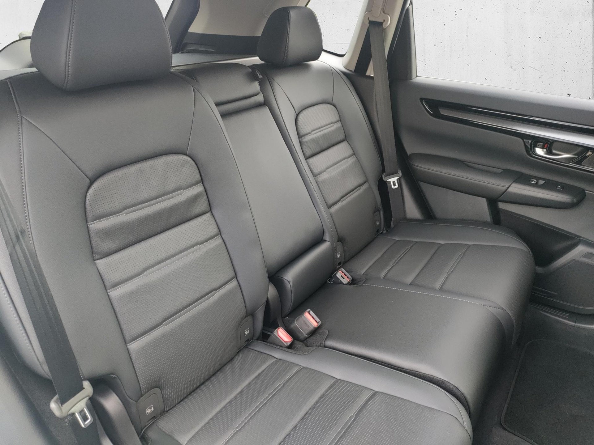 HONDA CR-V 2.0 i-MMD Advance 4WD-image-17