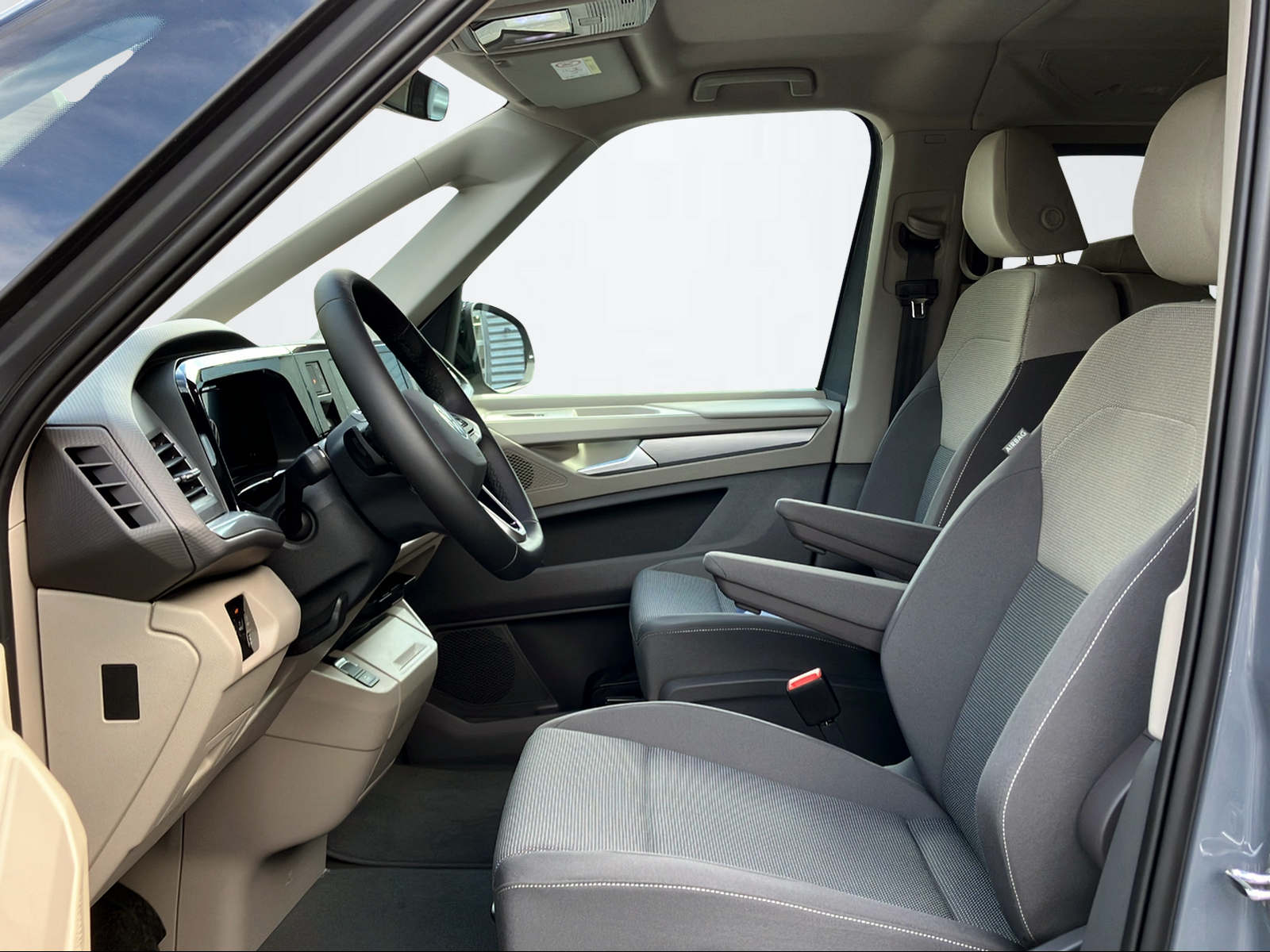 VW Multivan ED kurz 150 2.0 TDI 2000ccm 150PS/110kW 4 Zylinder TDI Common Rail SCR Diesel-image-9