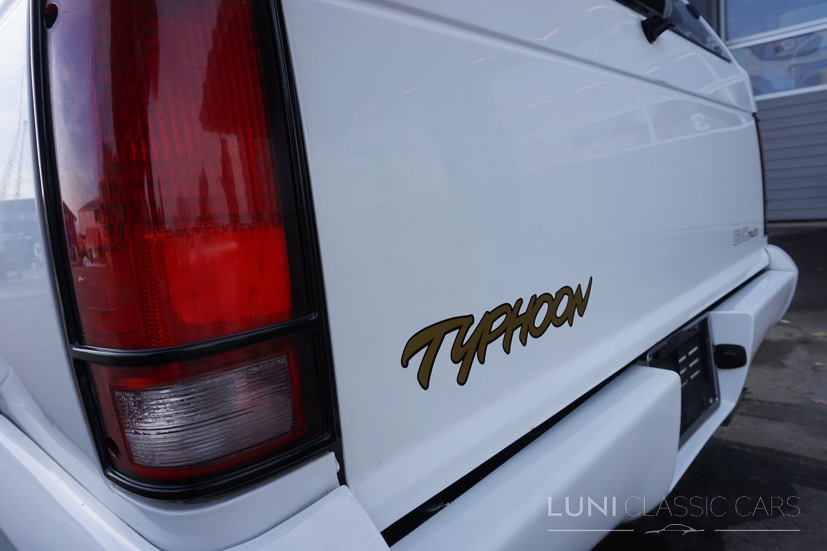 GMC Typhoon-image-8