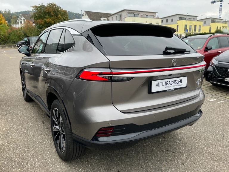 MG HS 1.5 T Hybrid+ Luxury-image-3
