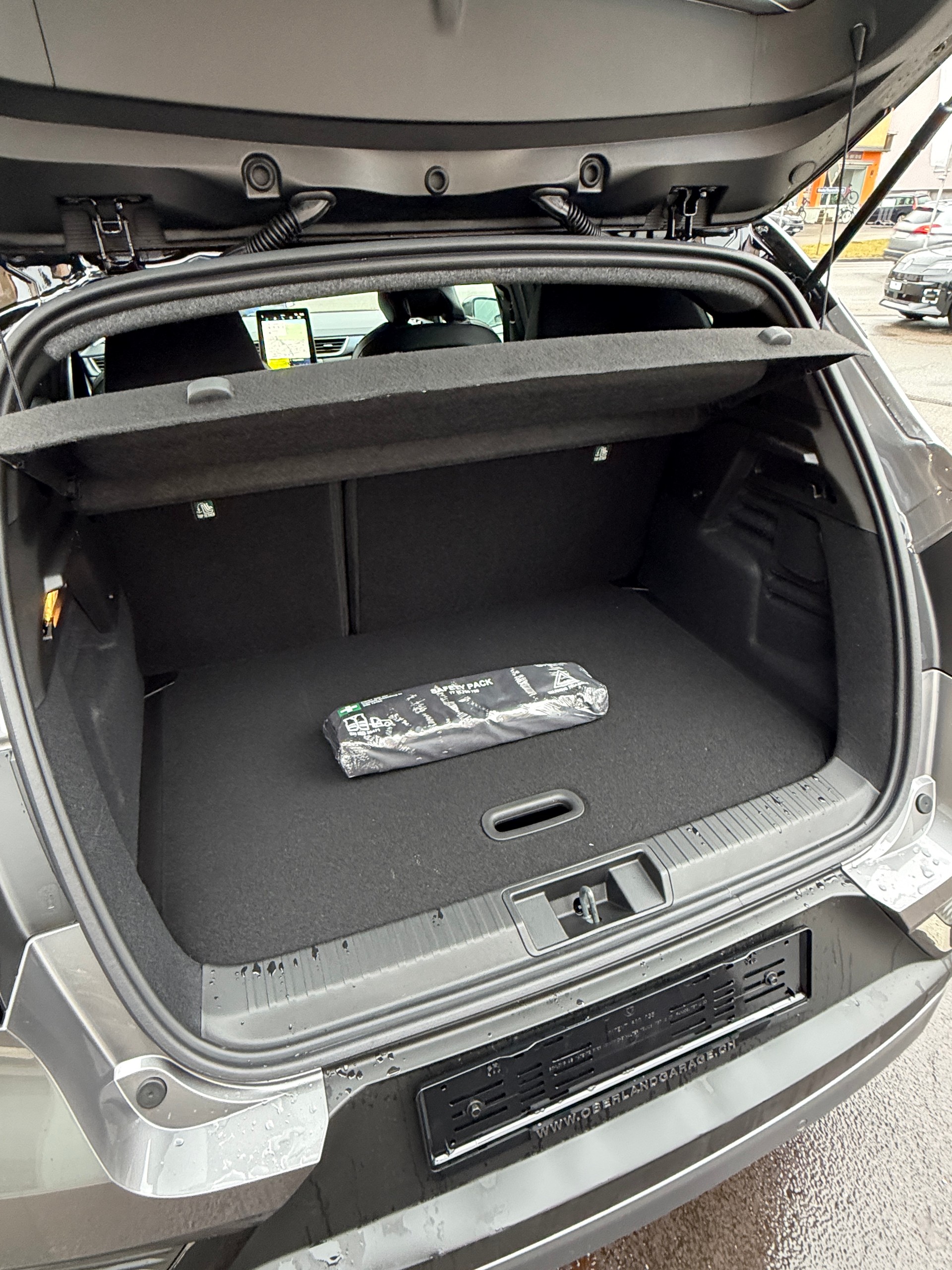 RENAULT Captur 1.8 E-Tech 160 Esprit Alpine DHT-image-6
