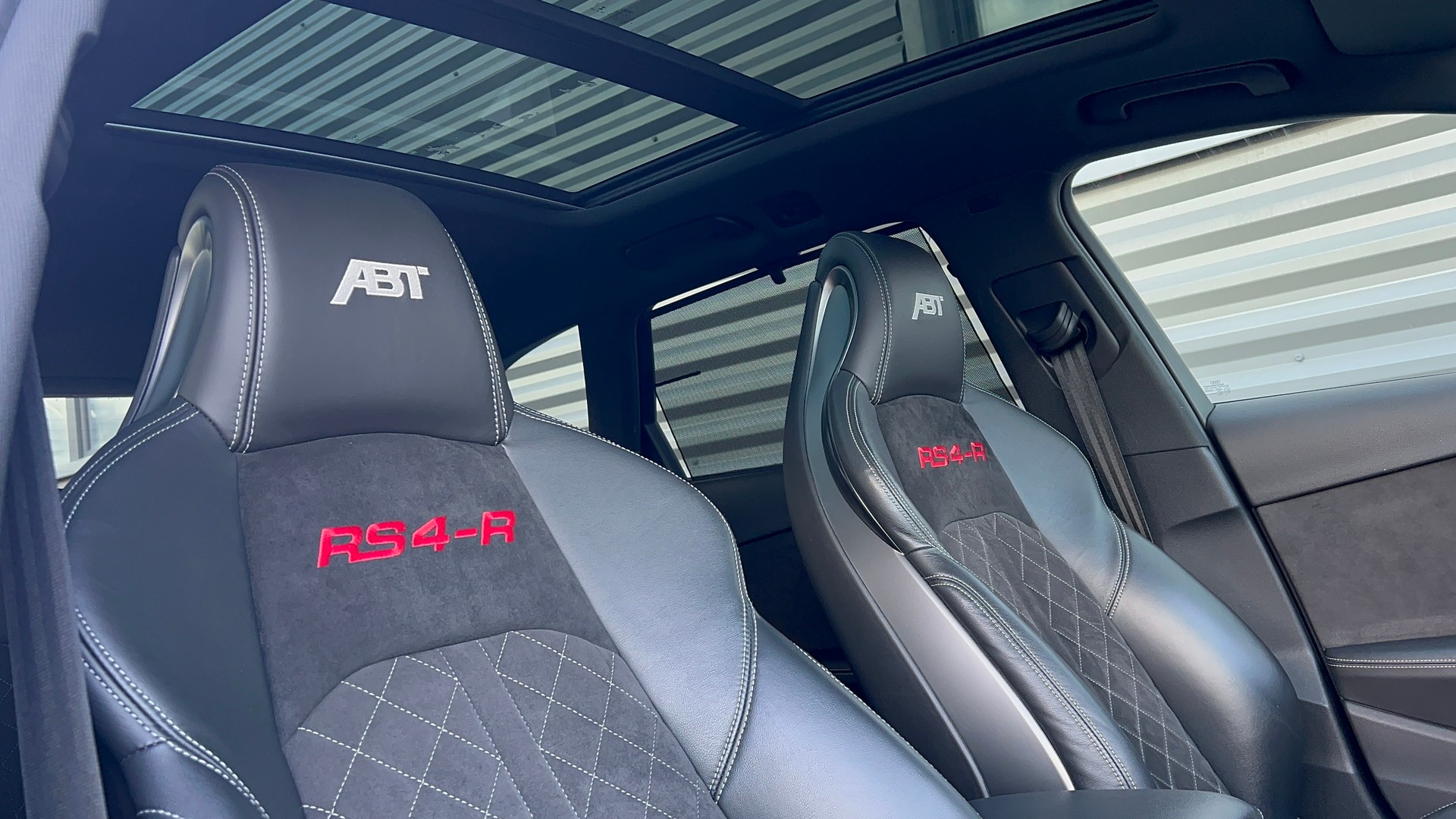 AUDI RS4-R-ABT-image-6