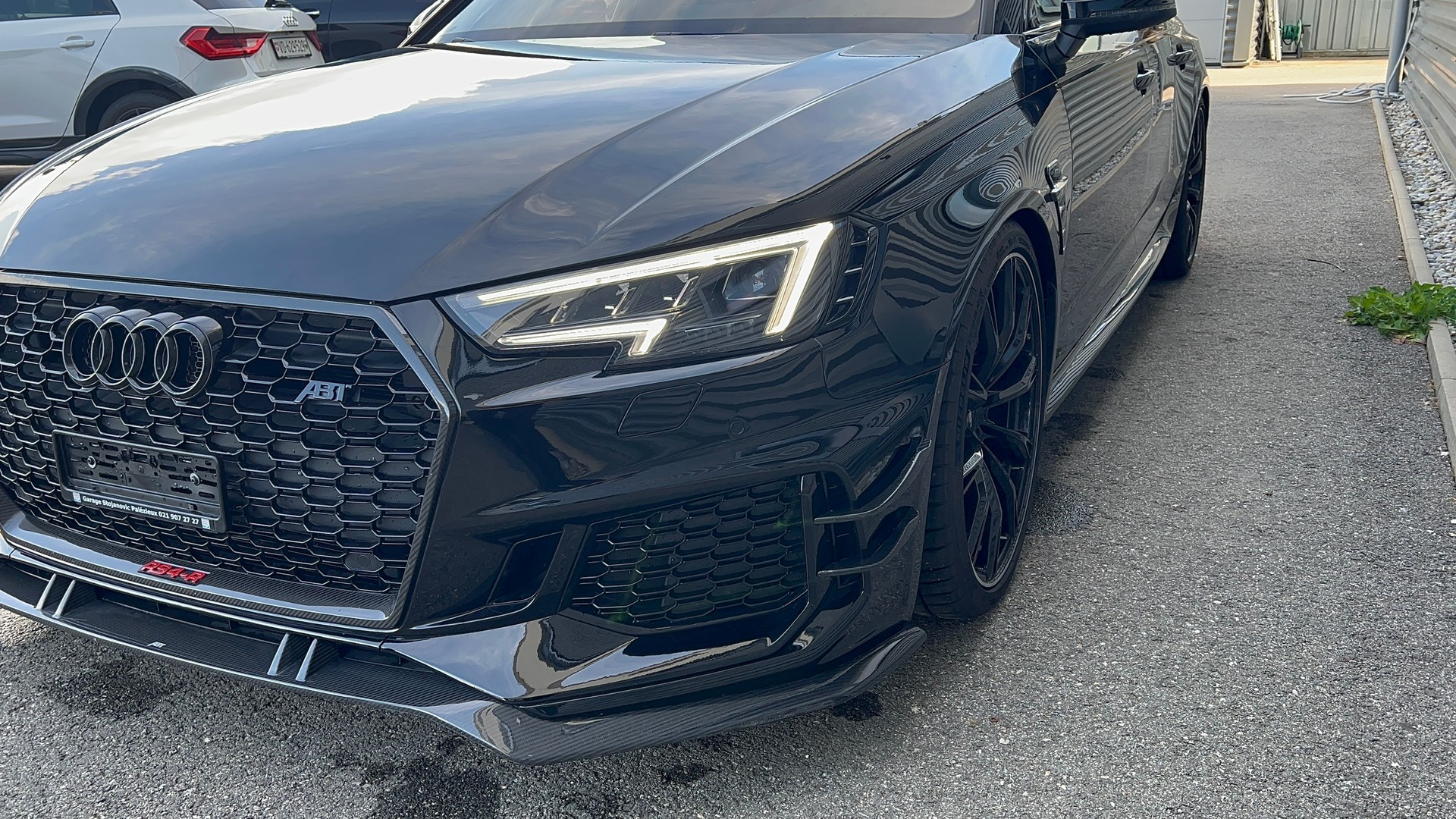 AUDI RS4-R-ABT-image-15