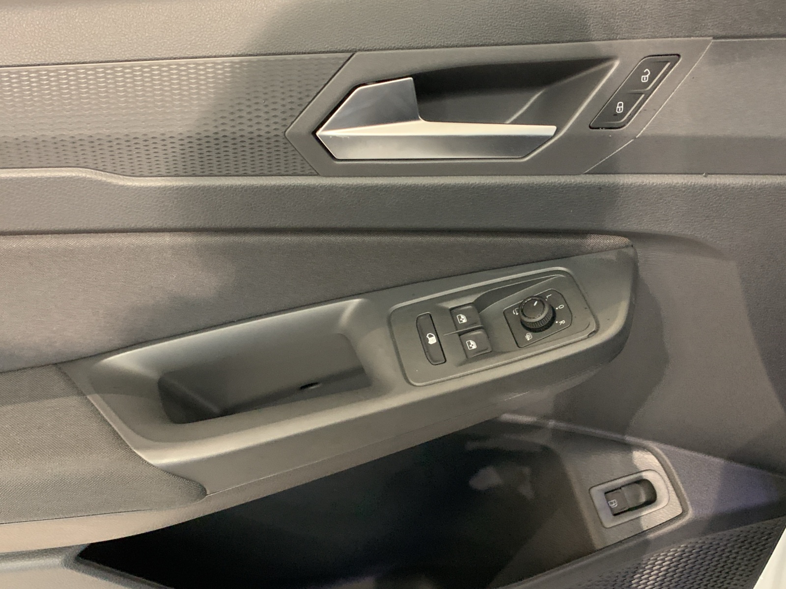 FORD Transit Connect Kaw. 1.5 EcoBoost 150 Limited PHEV-image-7
