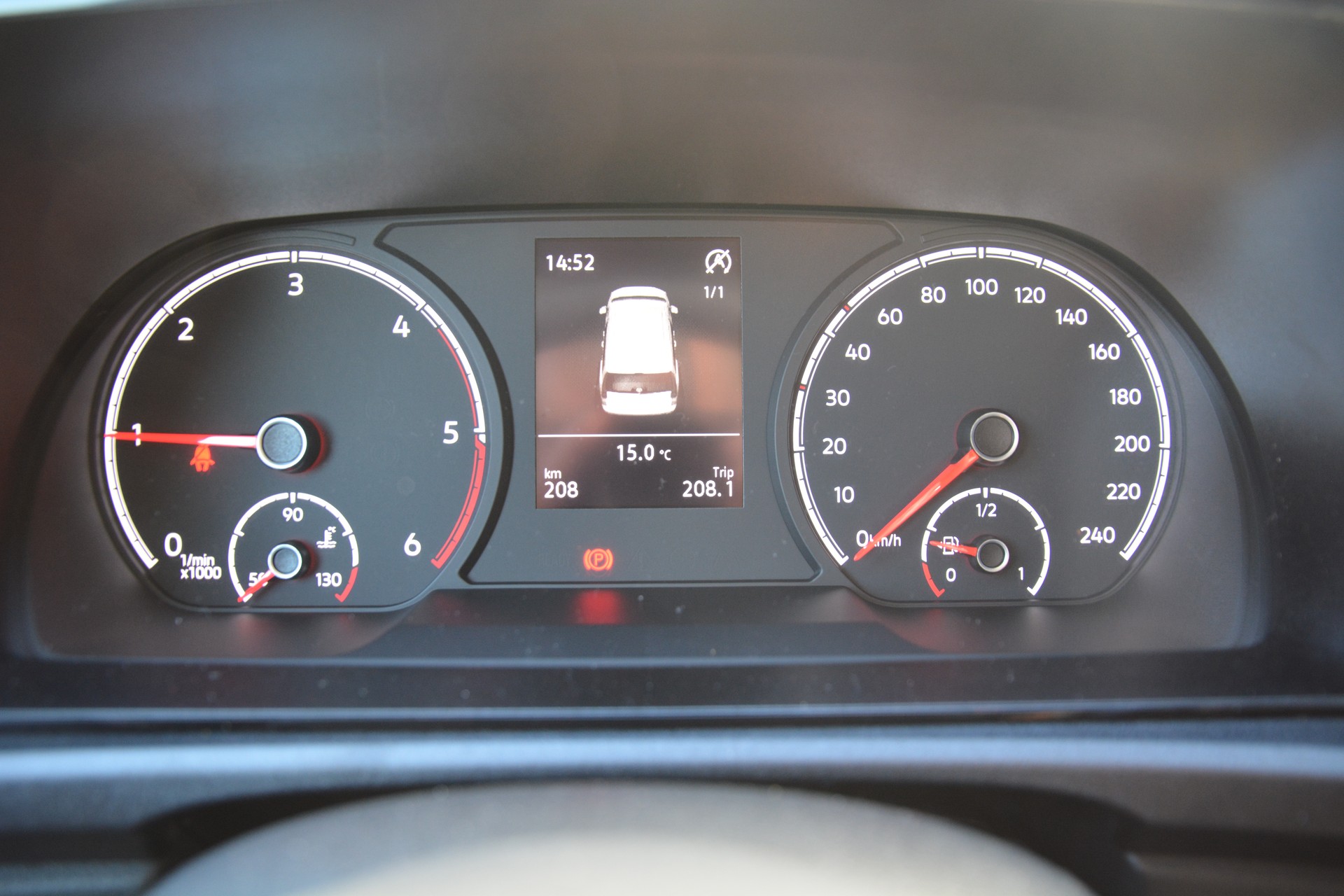 VW Caddy Cargo 2.0TDI 4Motion-image-5