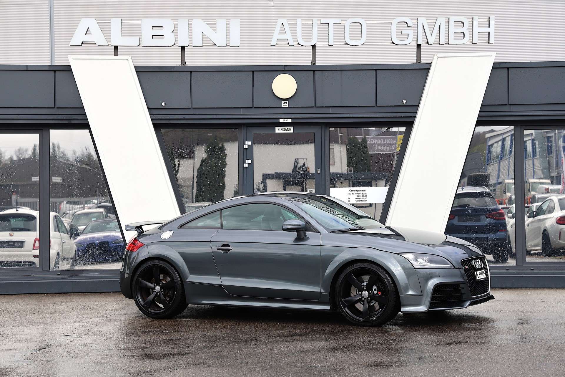 AUDI TT RS Coupé 2.5 TFSI quattro *Daytonagrau*-showroom-element-1