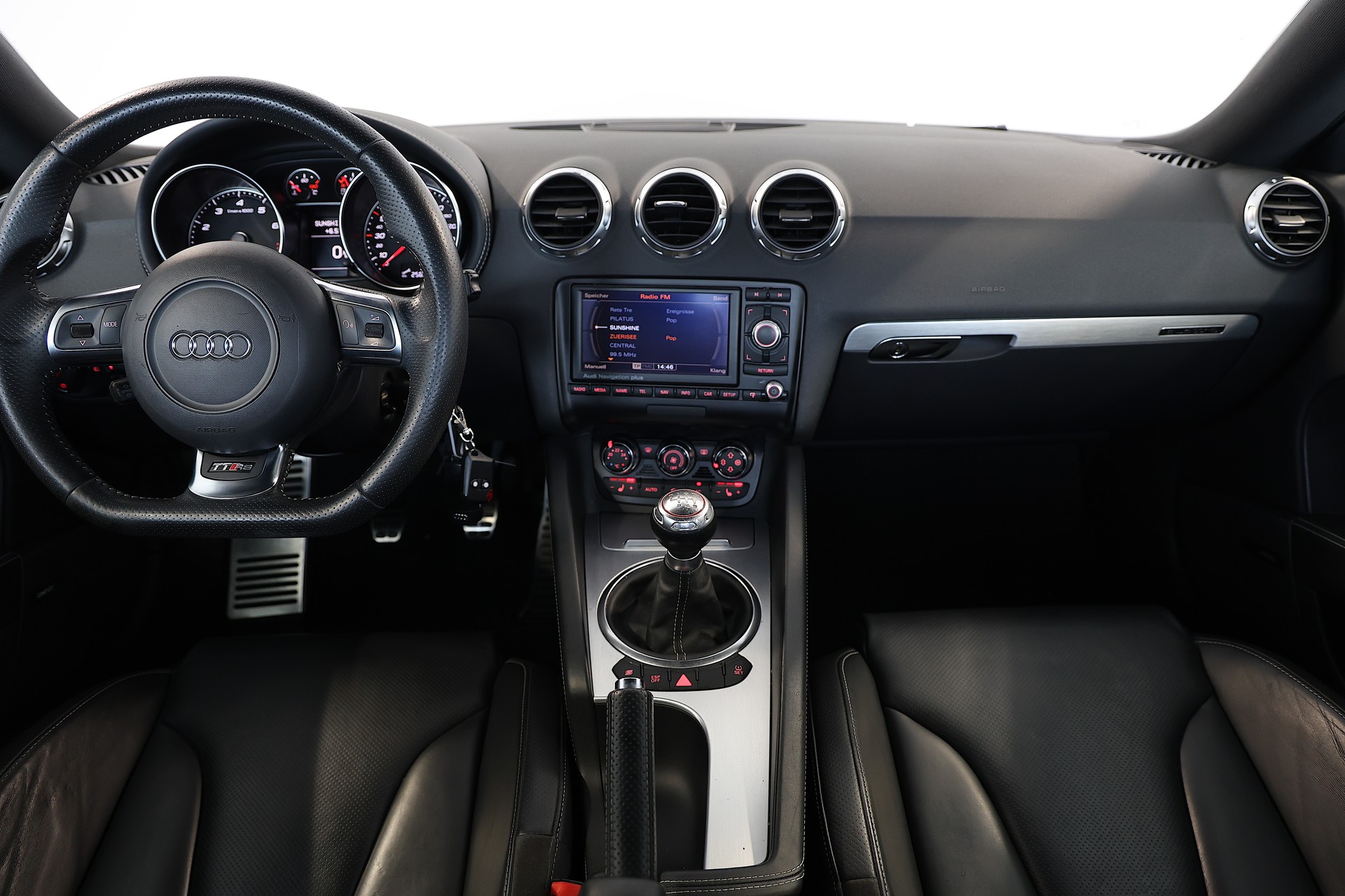 AUDI TT RS Coupé 2.5 TFSI quattro *Daytonagrau*-image-11