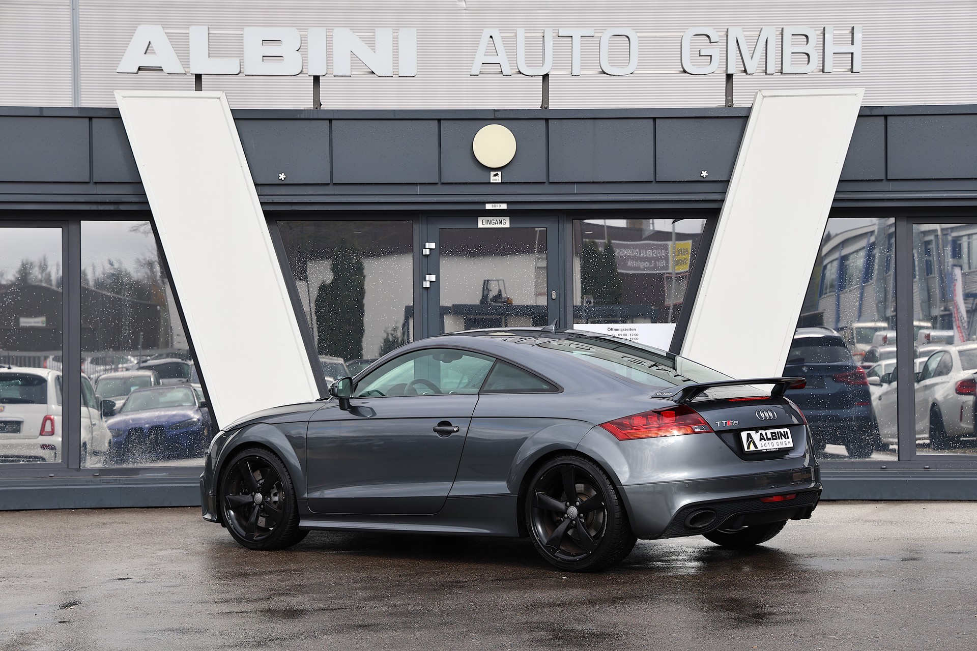 AUDI TT RS Coupé 2.5 TFSI quattro *Daytonagrau*-showroom-element-3