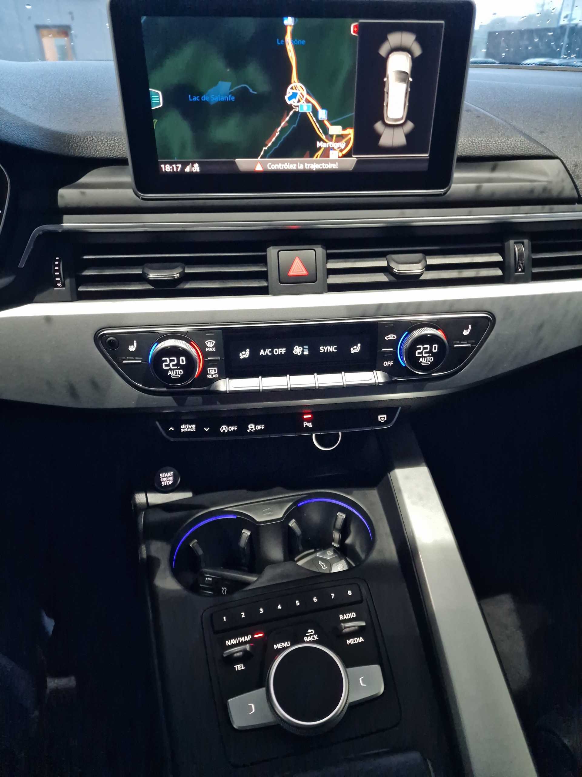 AUDI A4 Avant 2.0 TDI Design S-tronic-image-10