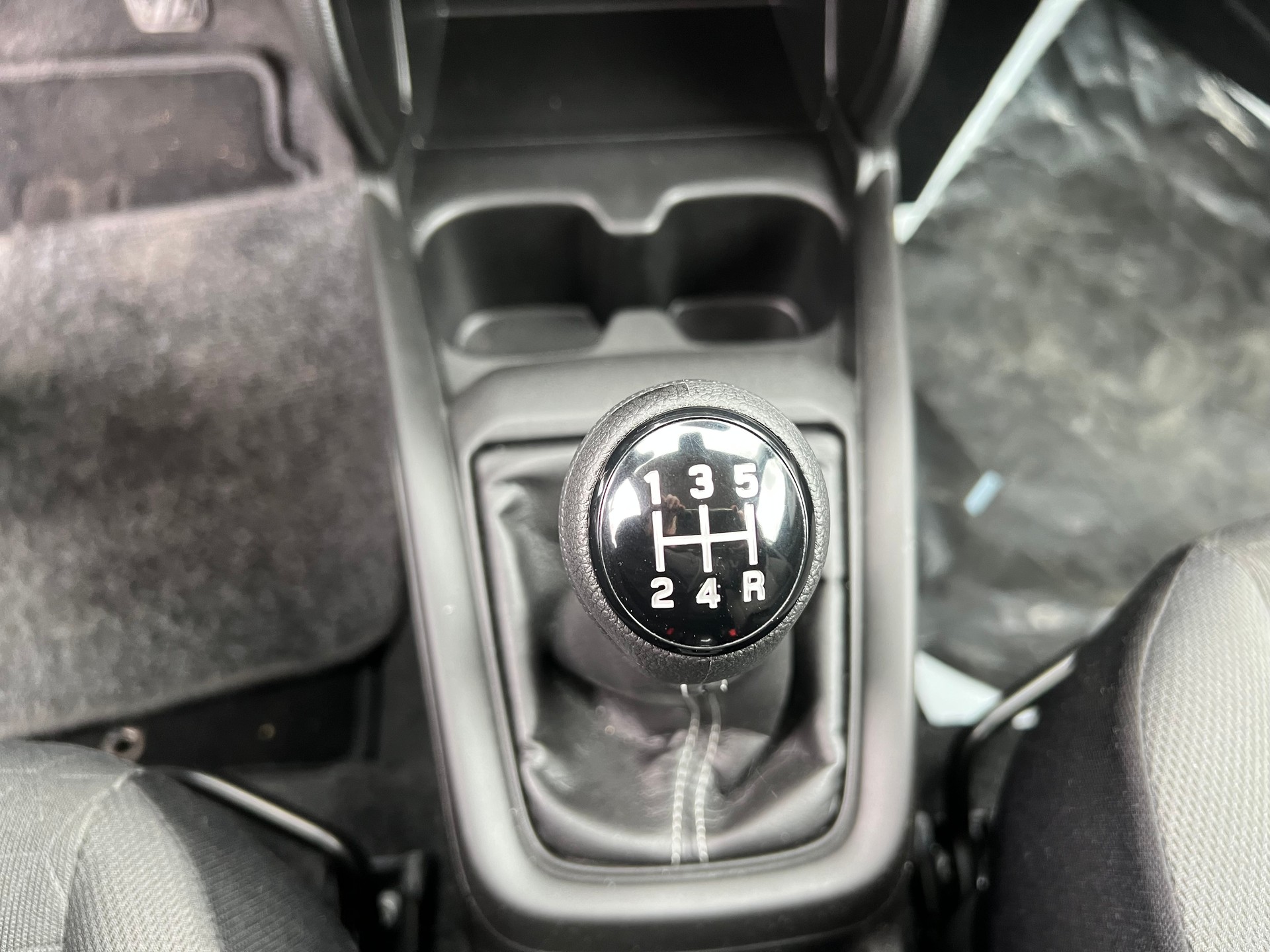 SUZUKI Swift 1.2 Compact+ Hybrid 4x4-image-16