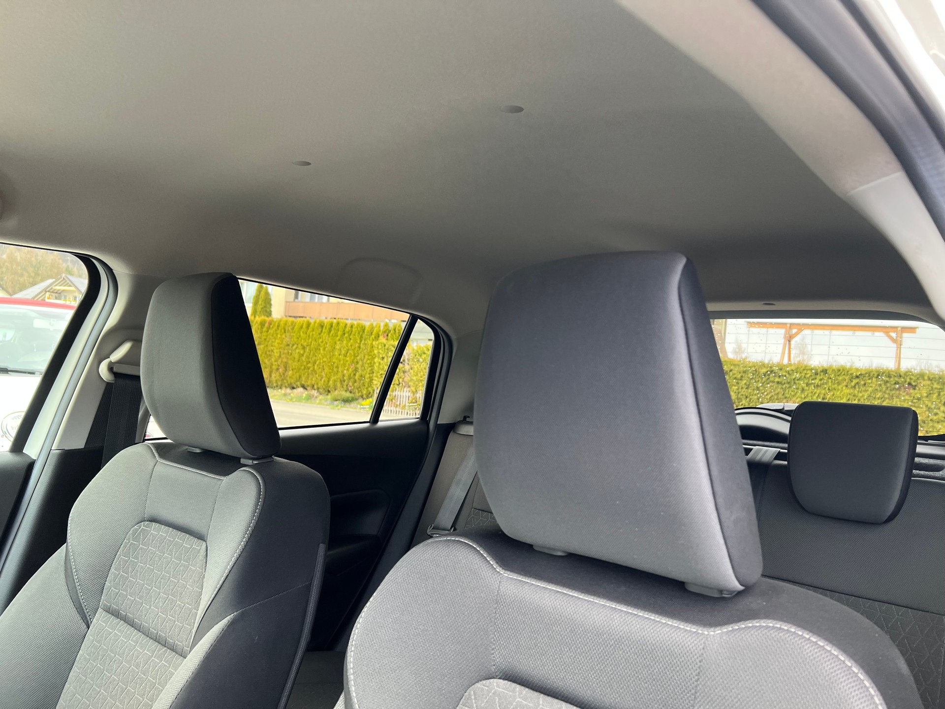 SUZUKI Swift 1.2 Compact+ Hybrid 4x4-image-13