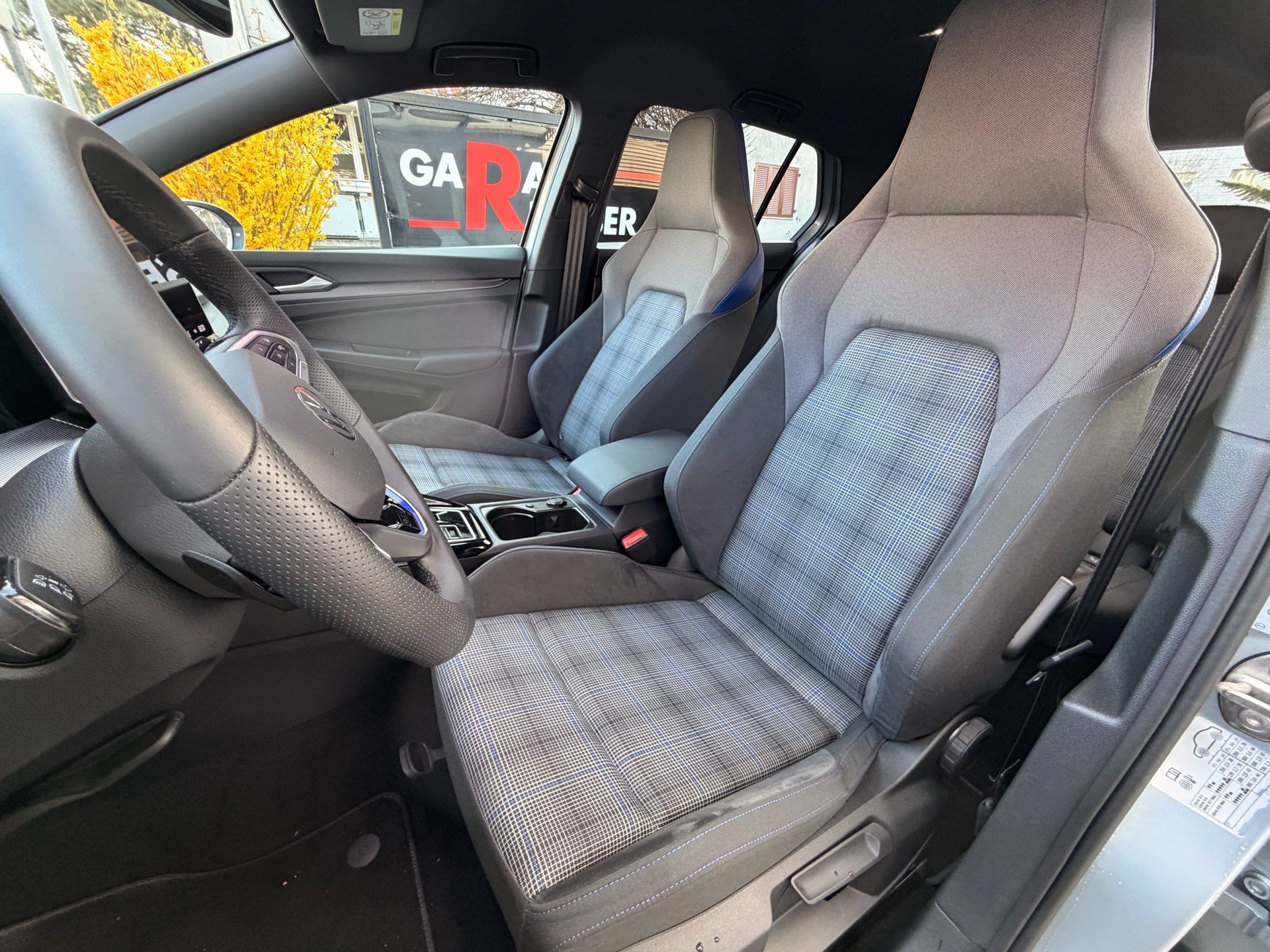 VW Golf 1.5 TSI eHybrid 272 PS GTE *** TOP PREIS !!! ***-image-7