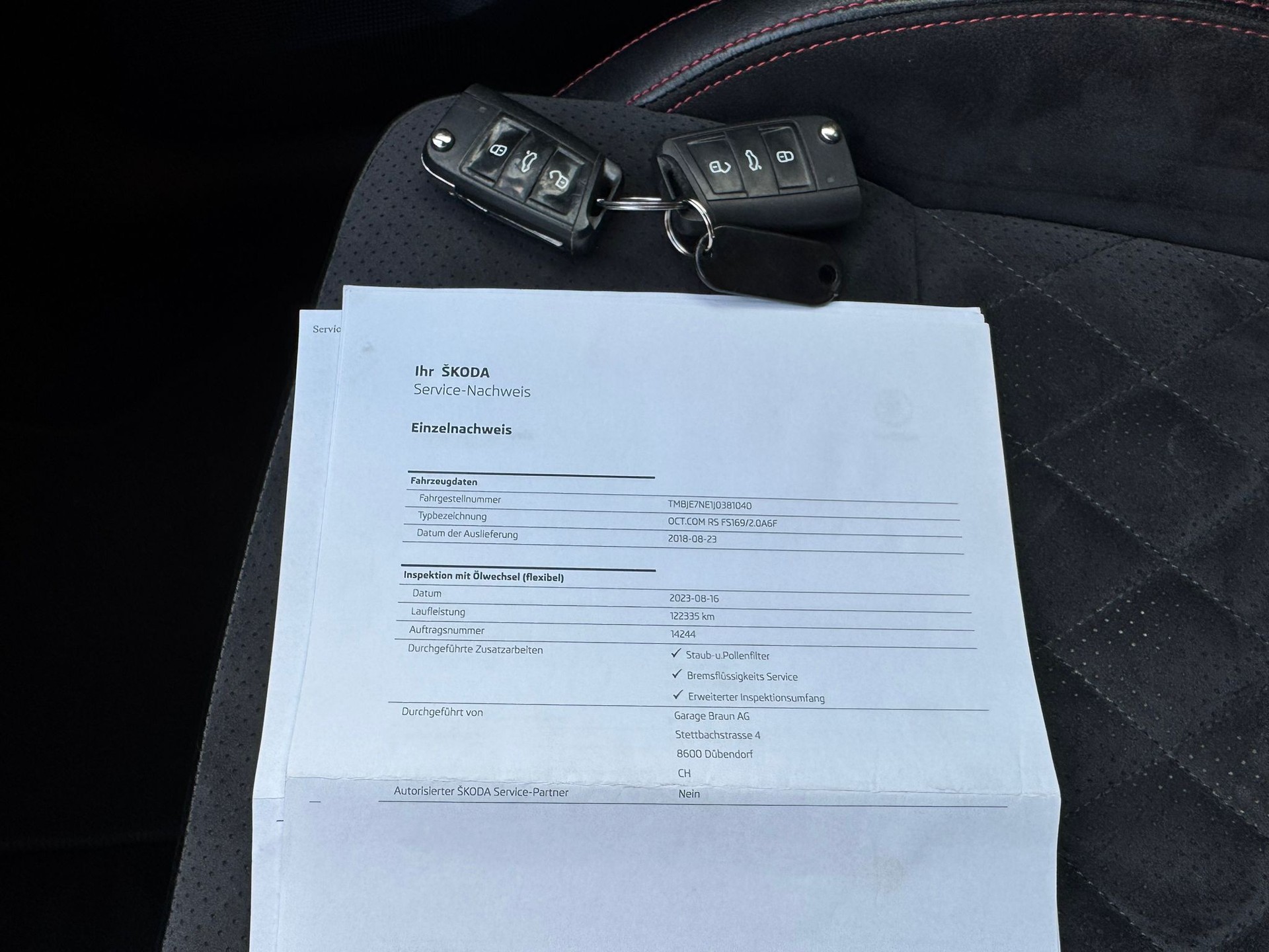 SKODA Octavia Combi 2.0 TSI RS DSG-image-27