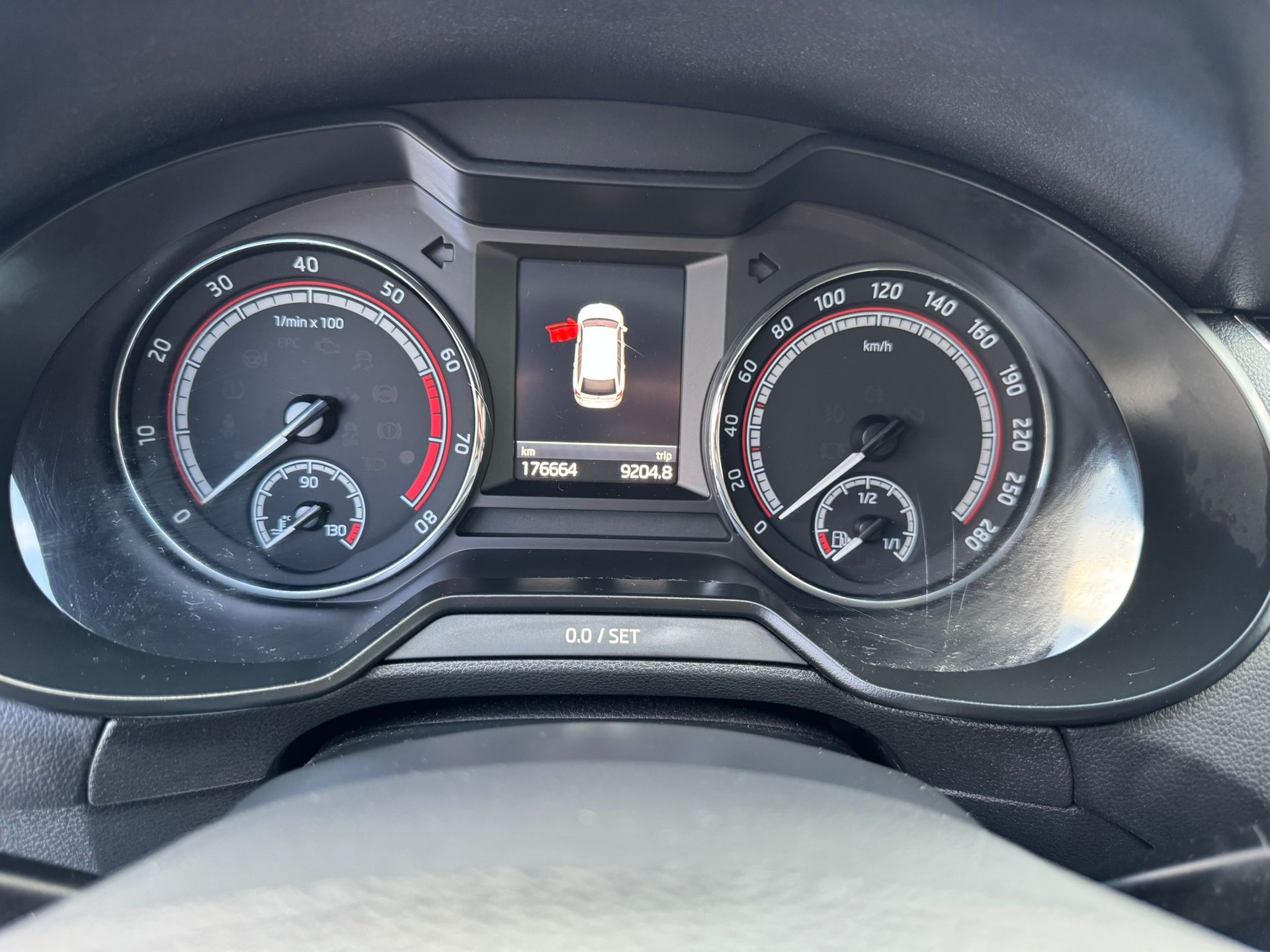SKODA Octavia Combi 2.0 TSI RS DSG-image-19