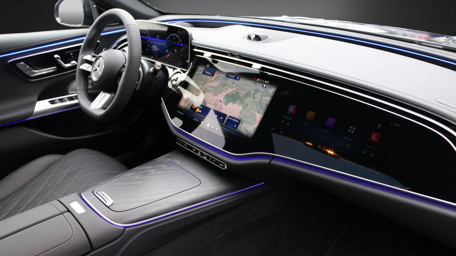 MERCEDES-BENZ E 220 d 4MATIC T-Modell 9G-Tronic-image-5