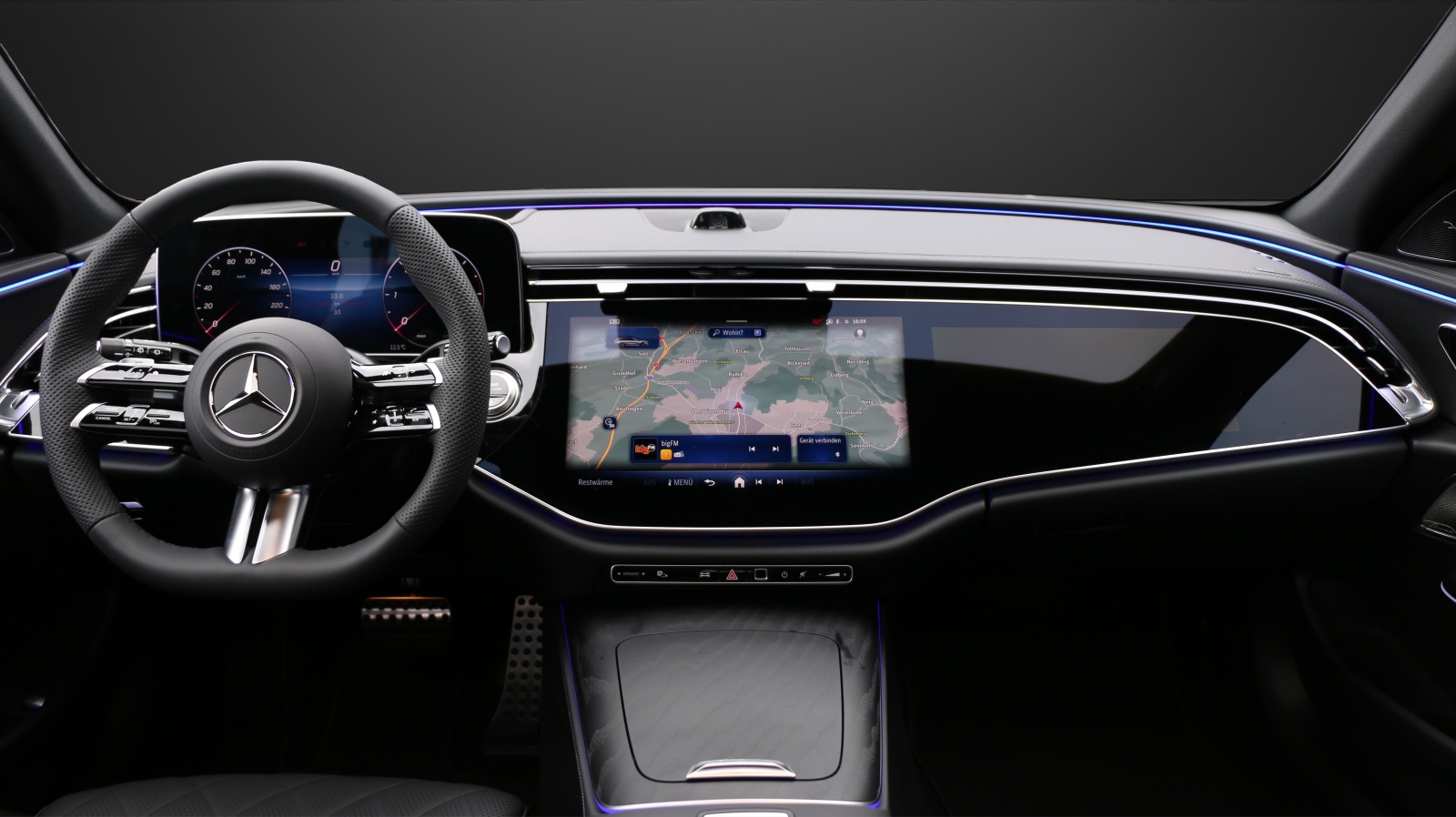 MERCEDES-BENZ E 220 d 4MATIC T-Modell 9G-Tronic-image-6