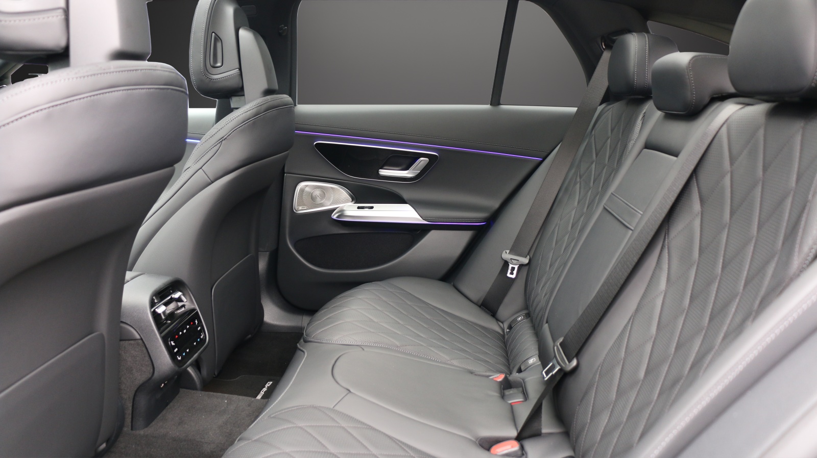MERCEDES-BENZ E 220 d 4MATIC T-Modell 9G-Tronic-image-9