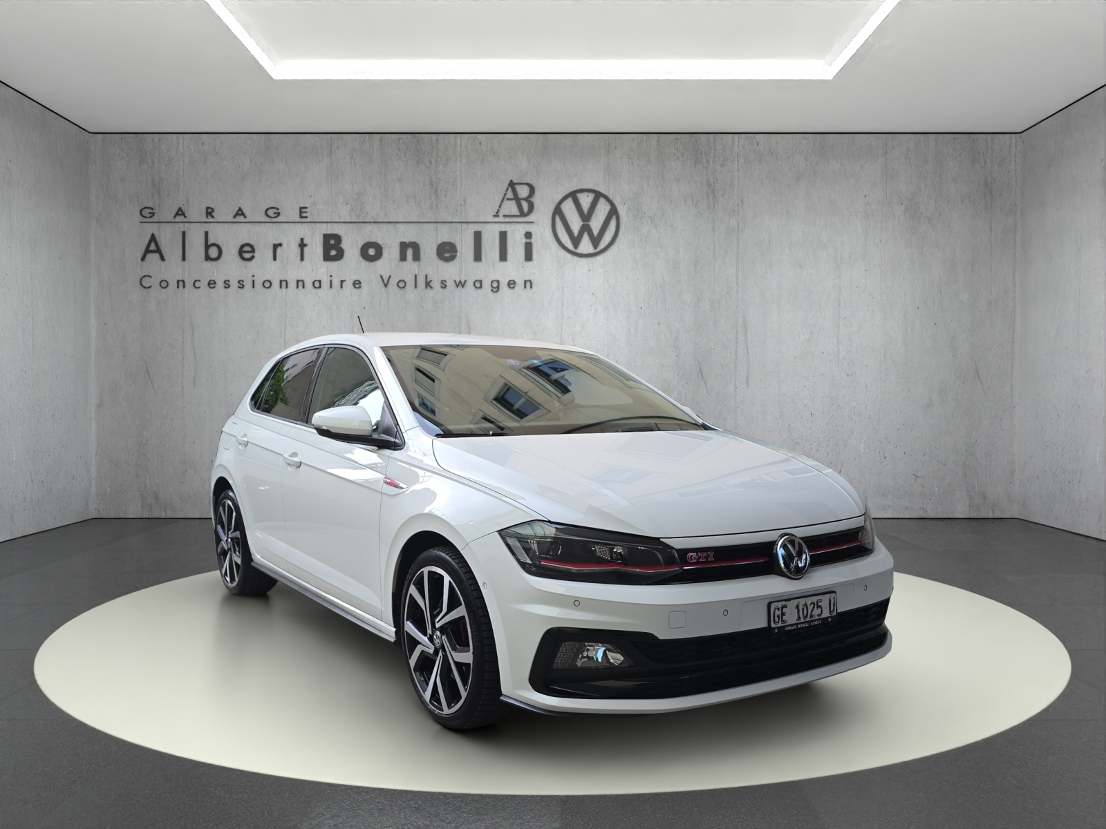 VW Polo 2.0 TSI GTI DSG-showroom-element-3