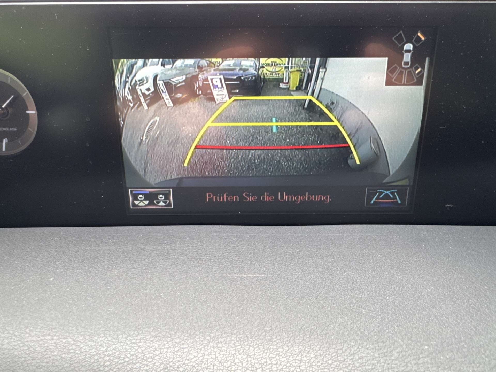 LEXUS UX 250h Hybrid Style Edition Automat-image-10