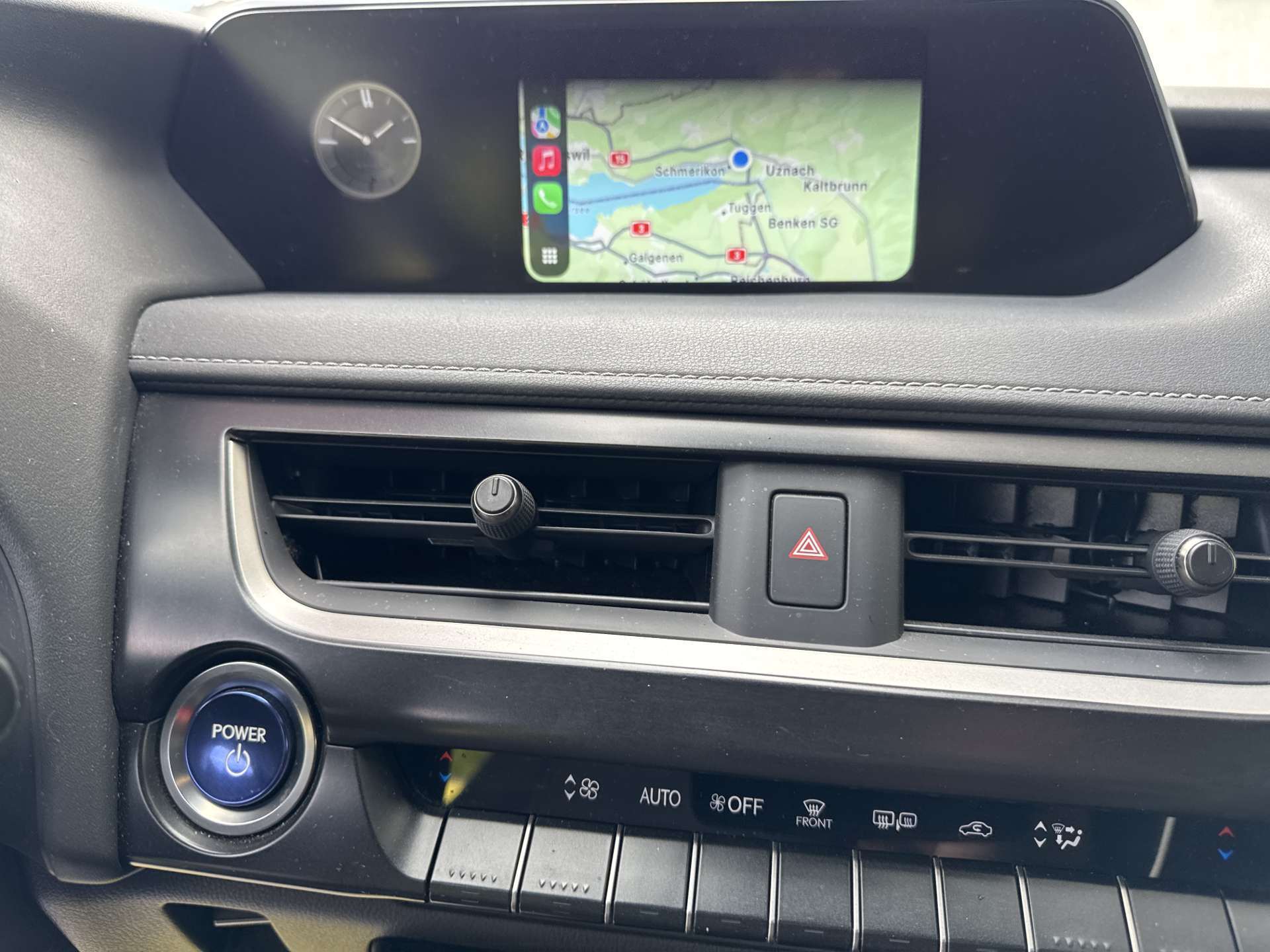 LEXUS UX 250h Hybrid Style Edition Automat-image-1