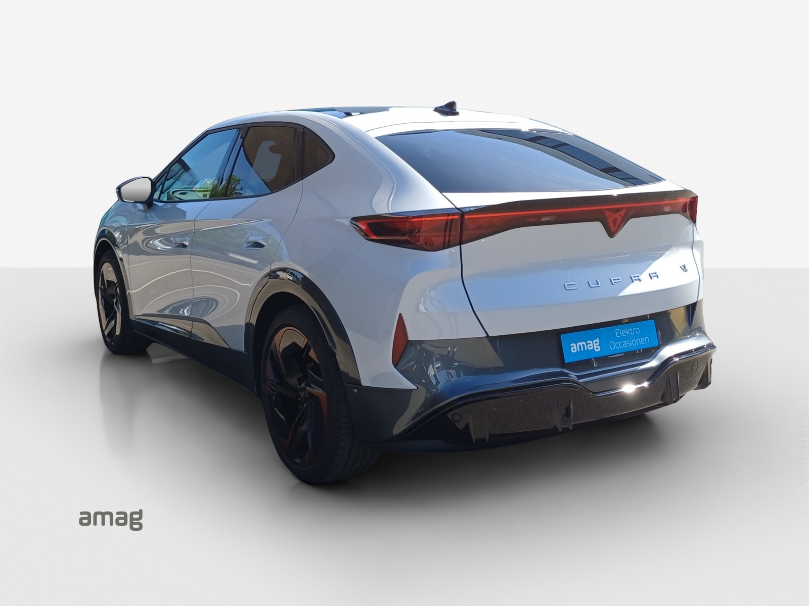 CUPRA Tavascan Type 9 77 kWh Adrenaline-image-2