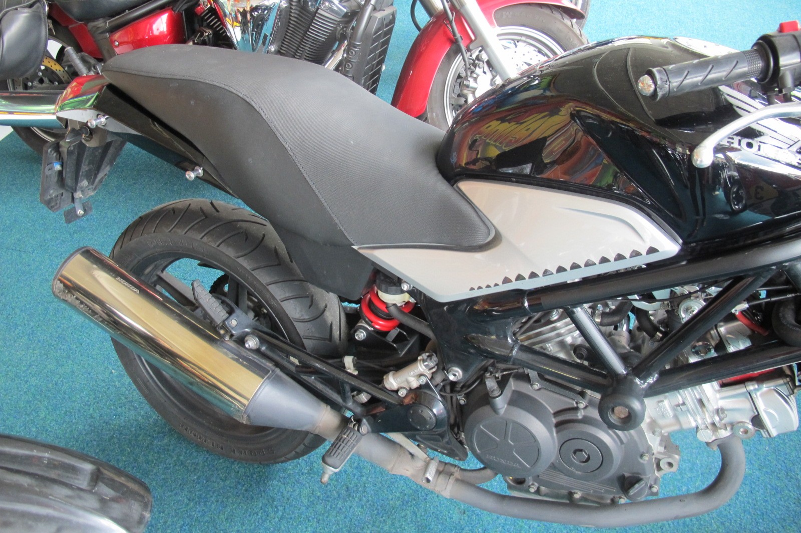 HONDA VTR 250-image-1
