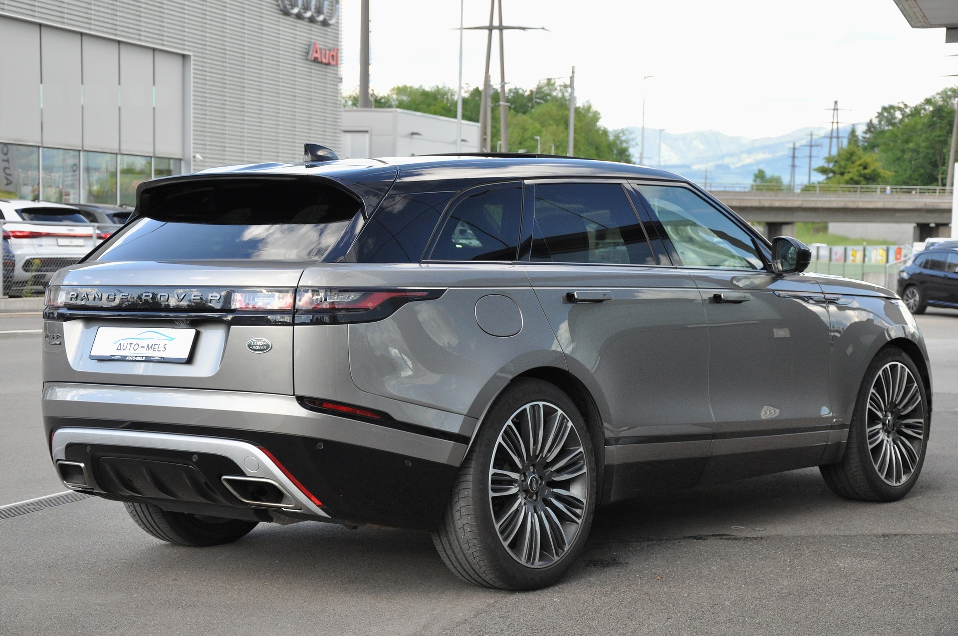 LAND ROVER Range Rover Velar D 300 First Edition Automatic-image-8