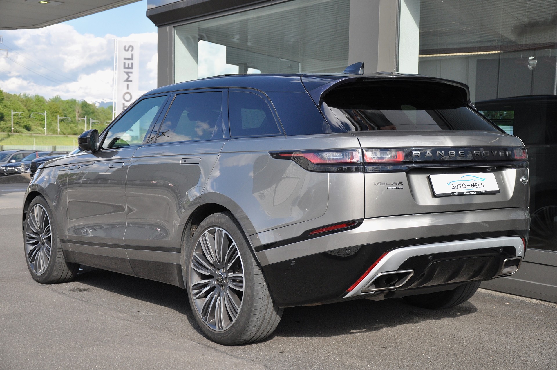LAND ROVER Range Rover Velar D 300 First Edition Automatic-image-5