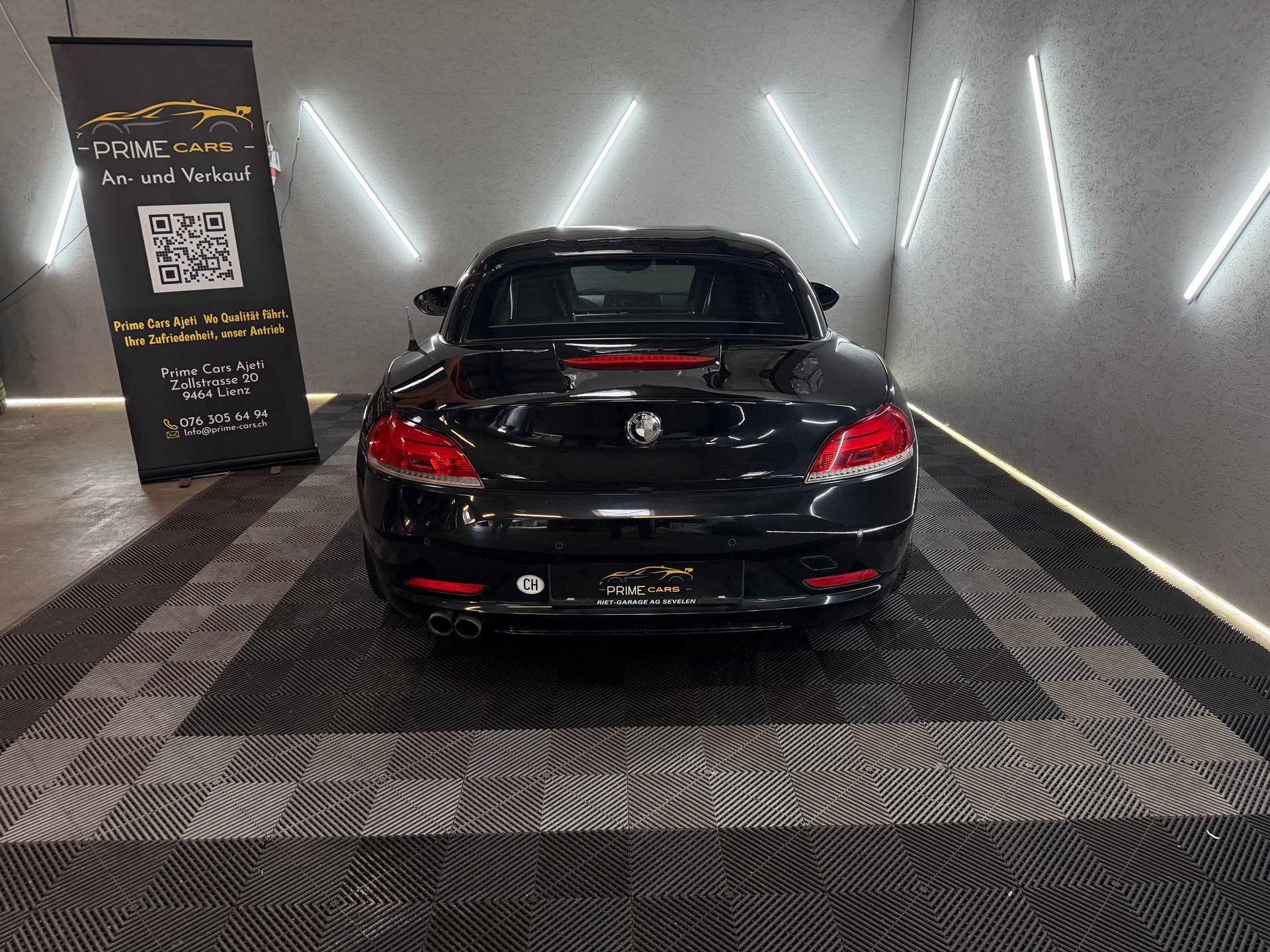 BMW Z4 sDrive23i-image-13