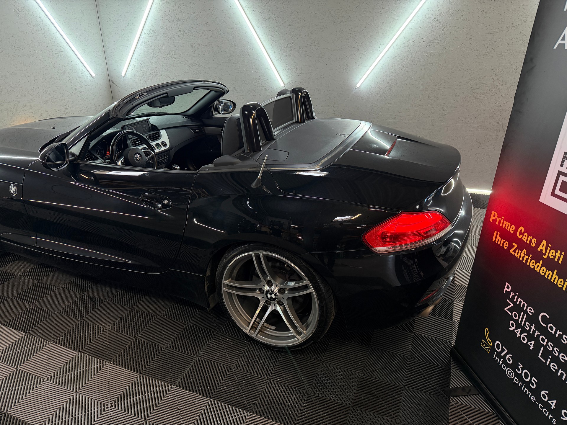 BMW Z4 sDrive23i-image-15