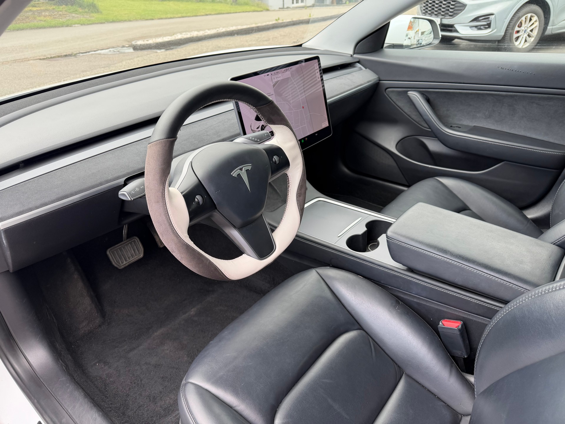 TESLA Model 3 Long Range Dual Motor AWD-image-13