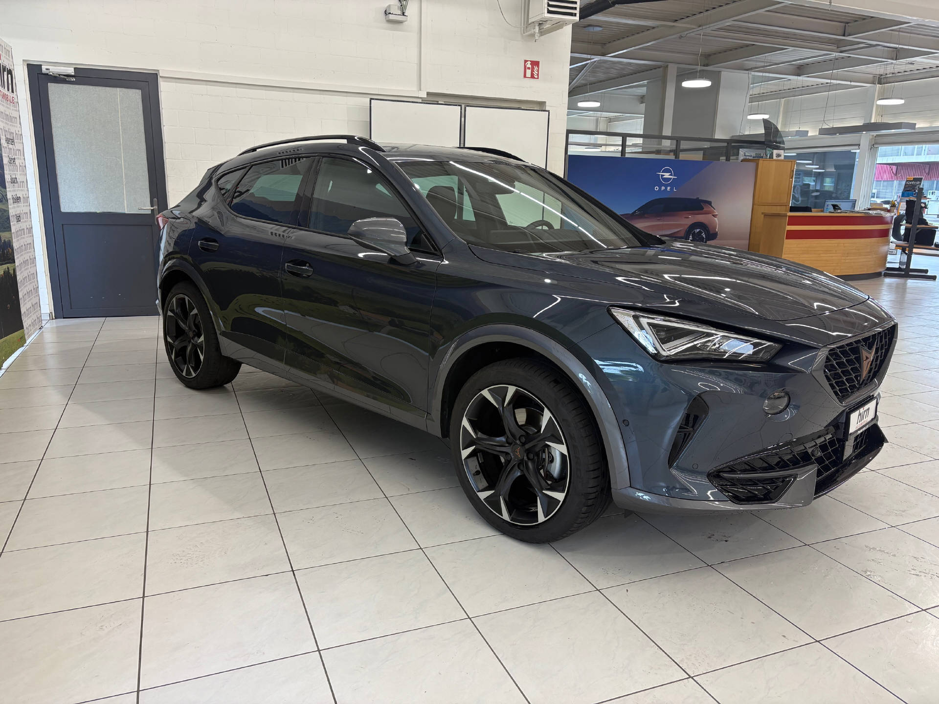 CUPRA Formentor 1.4 eHybrid Inicio DSG-image-2