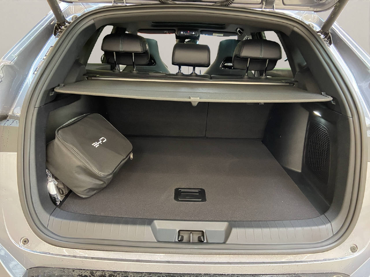 BYD Seal U DM-i Design AWD-image-11