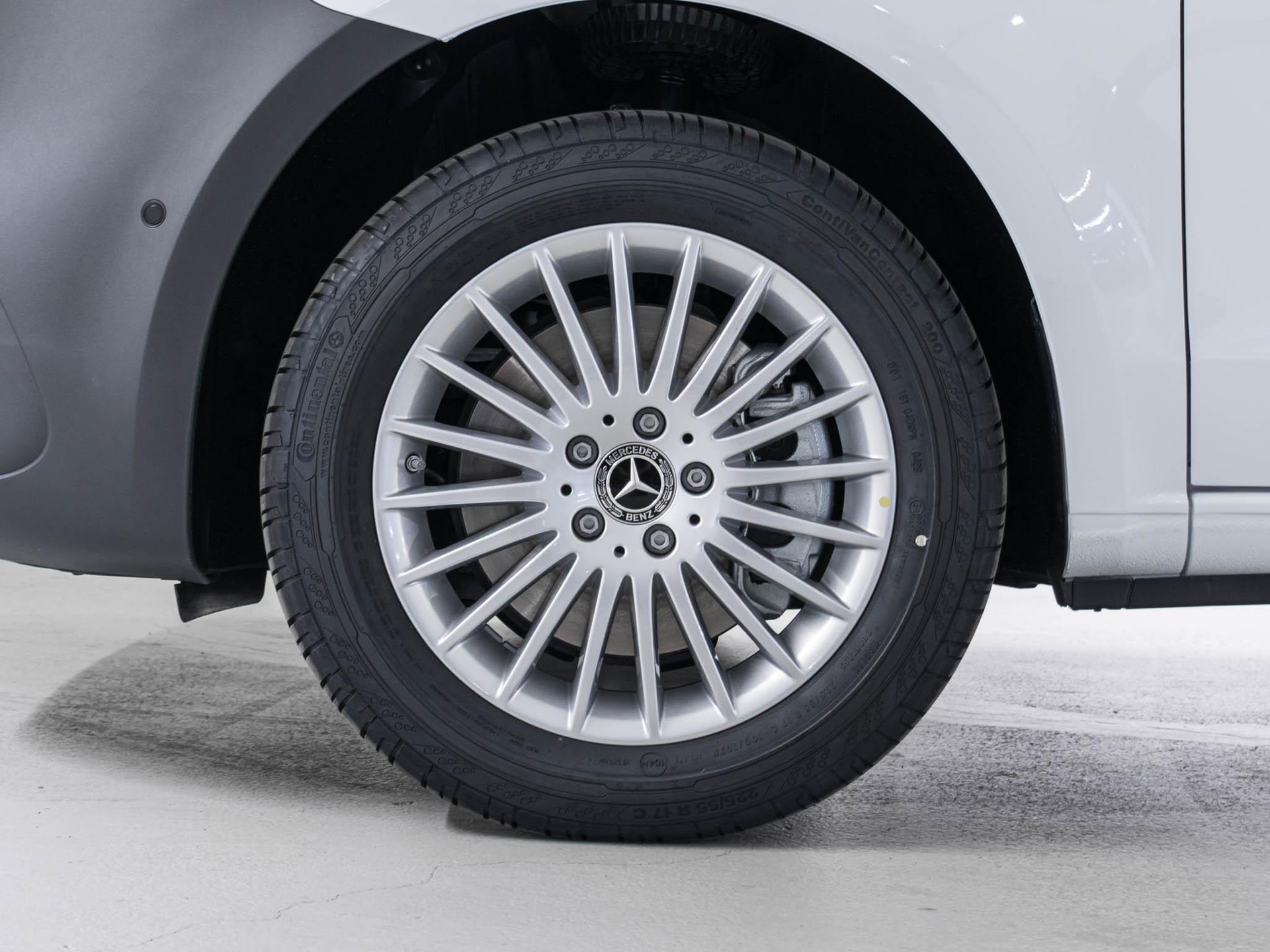 MERCEDES-BENZ Vito 116 CDI 4x4 Mixto Kompakt-image-13