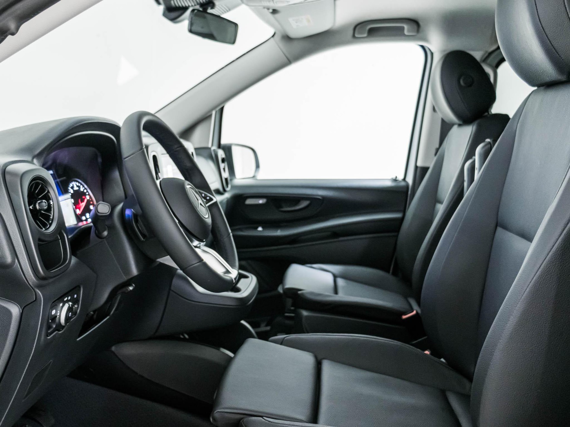 MERCEDES-BENZ Vito 116 CDI 4x4 Mixto Kompakt-image-6