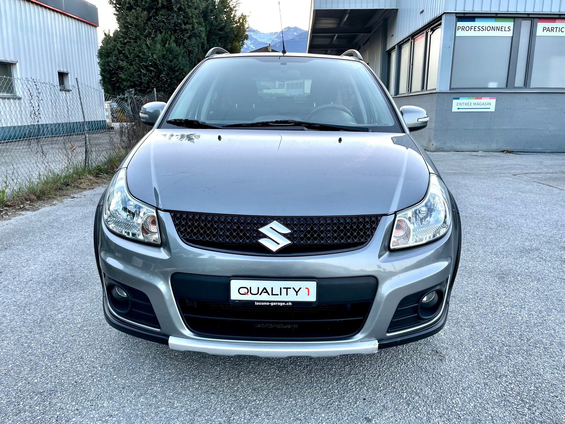 SUZUKI SX4 1.6 16V GL Top Barry 4WD-image-10
