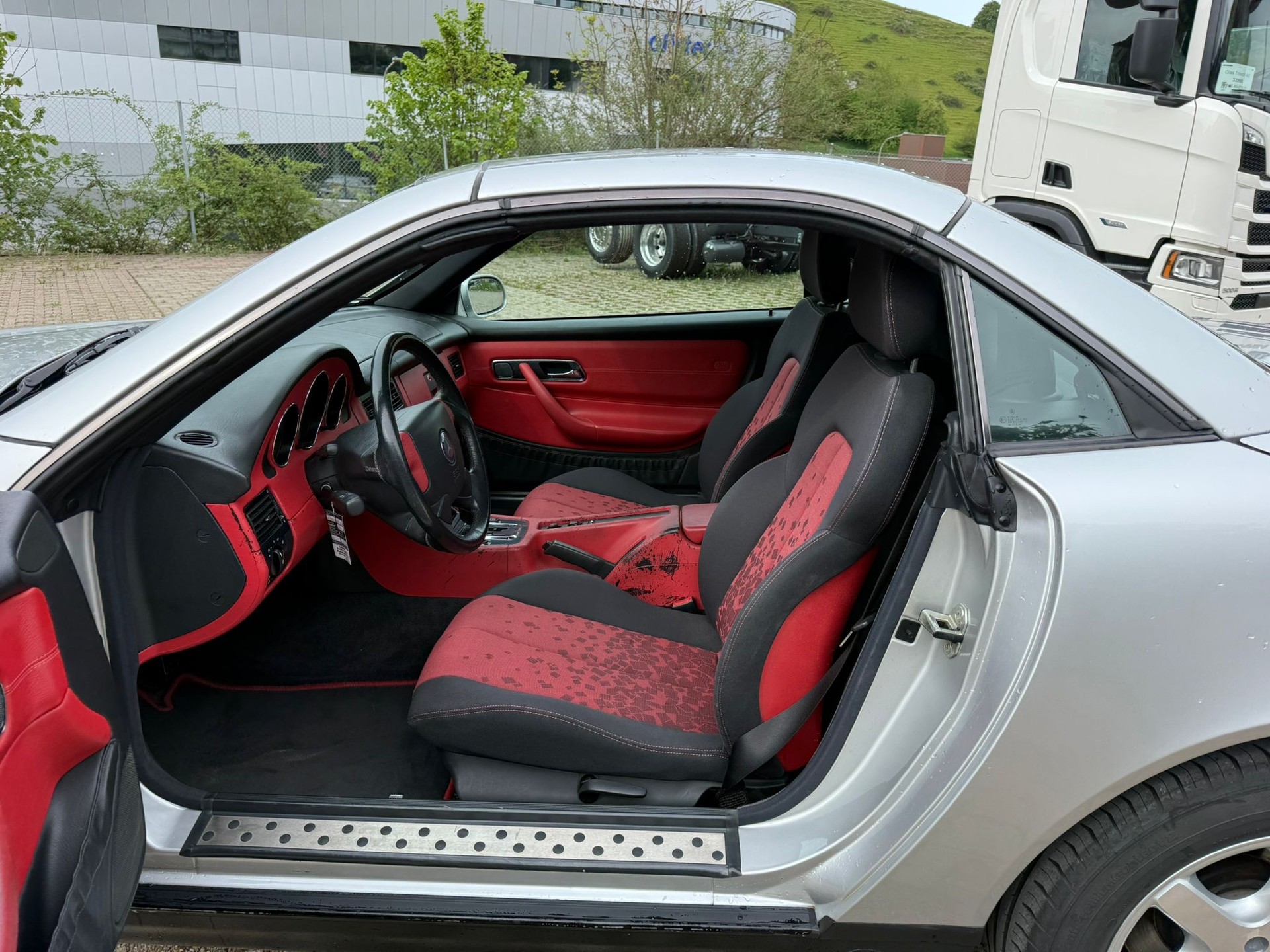MERCEDES-BENZ SLK 200-image-8