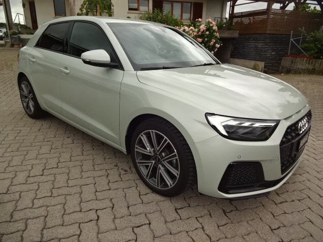 AUDI A1 Sportback 30 TFSI Attraction S-tronic-image-6