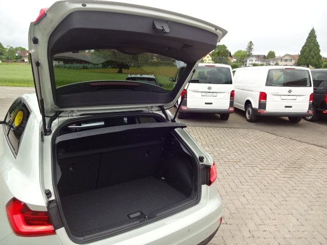 AUDI A1 Sportback 30 TFSI Attraction S-tronic-image-12