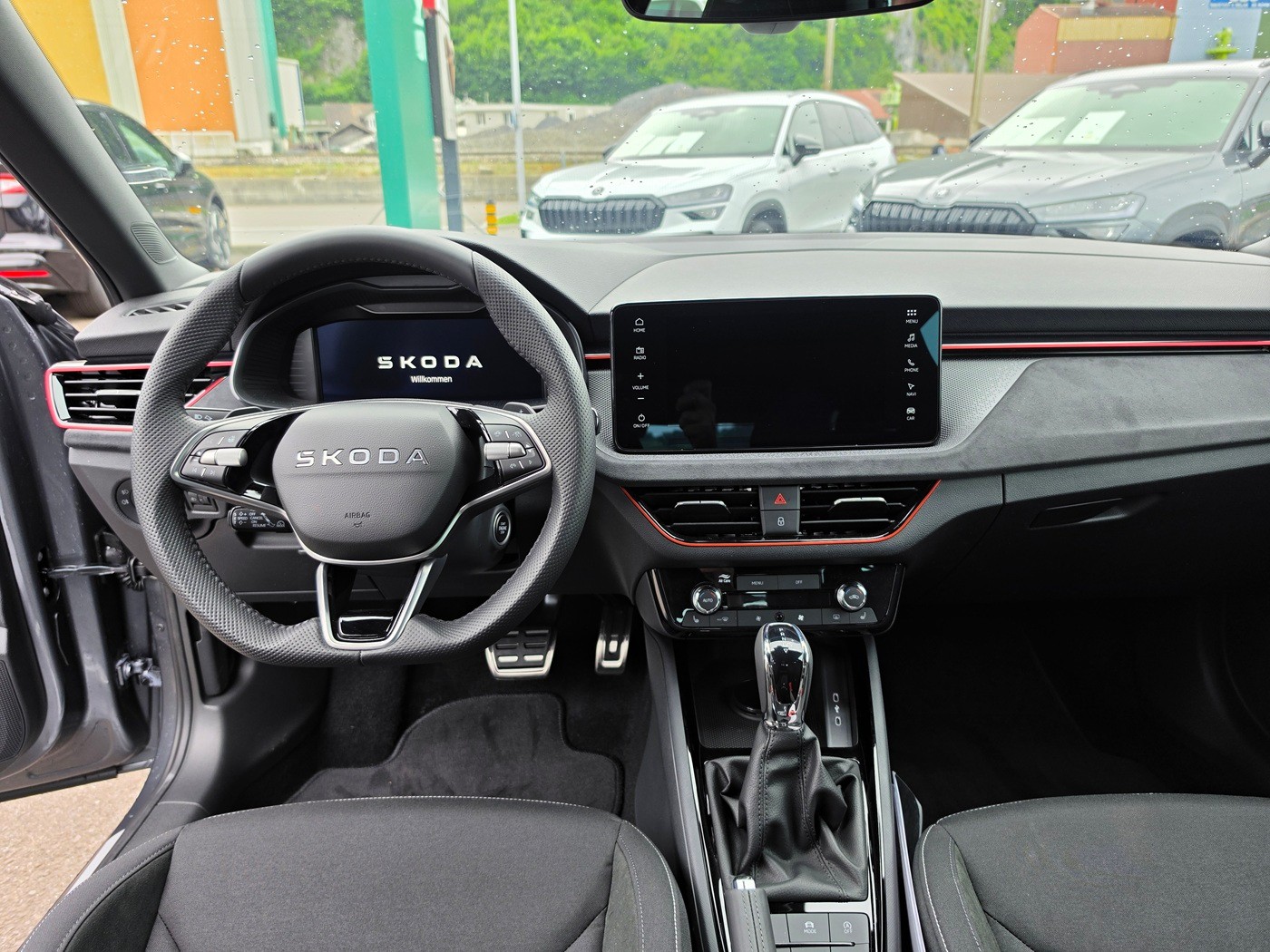 SKODA Kamiq 1.5 TSI Dynamic DSG-image-10